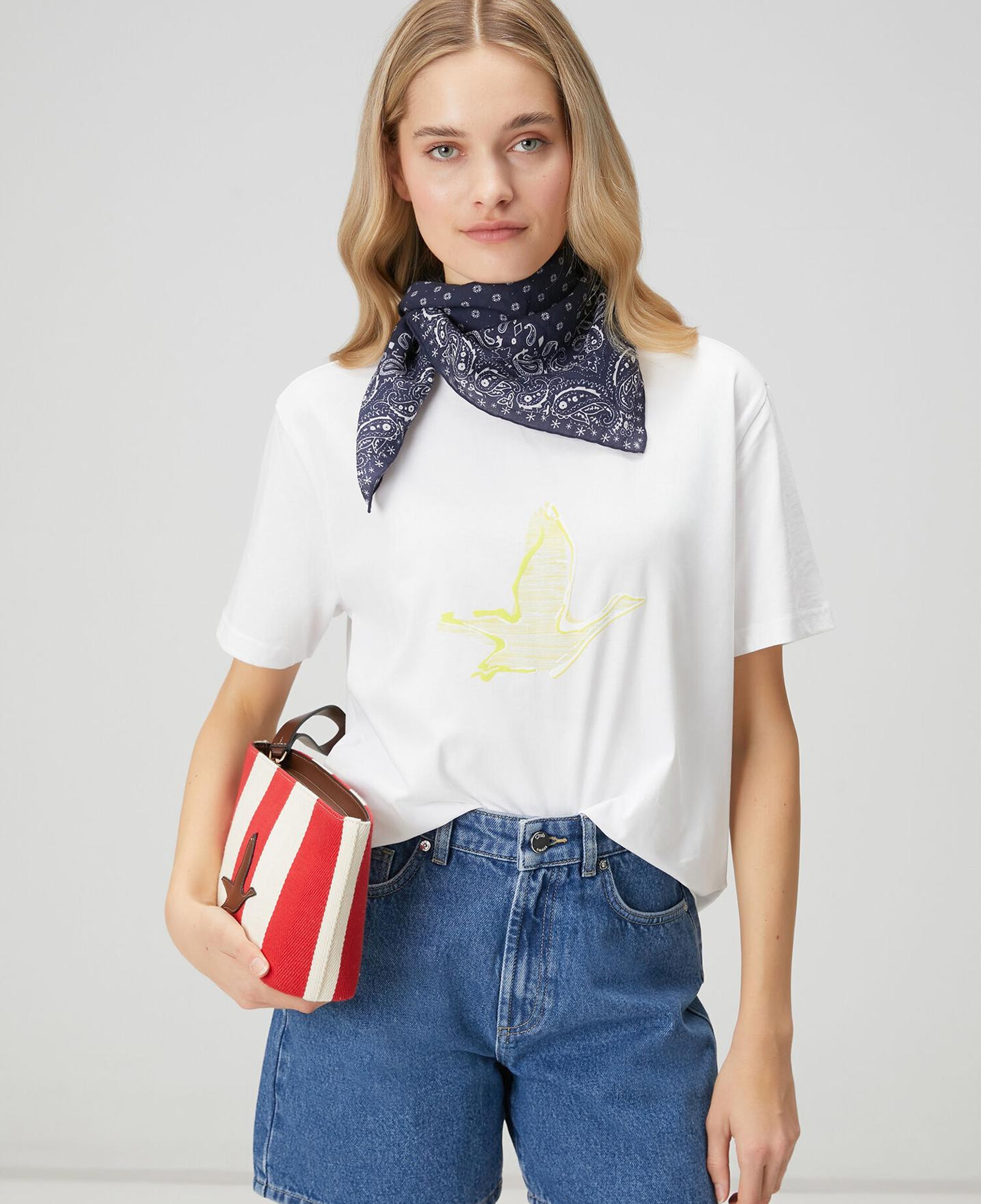 Beymen Club Kadın Kırık Beyaz Sarı Logolu T-shirt