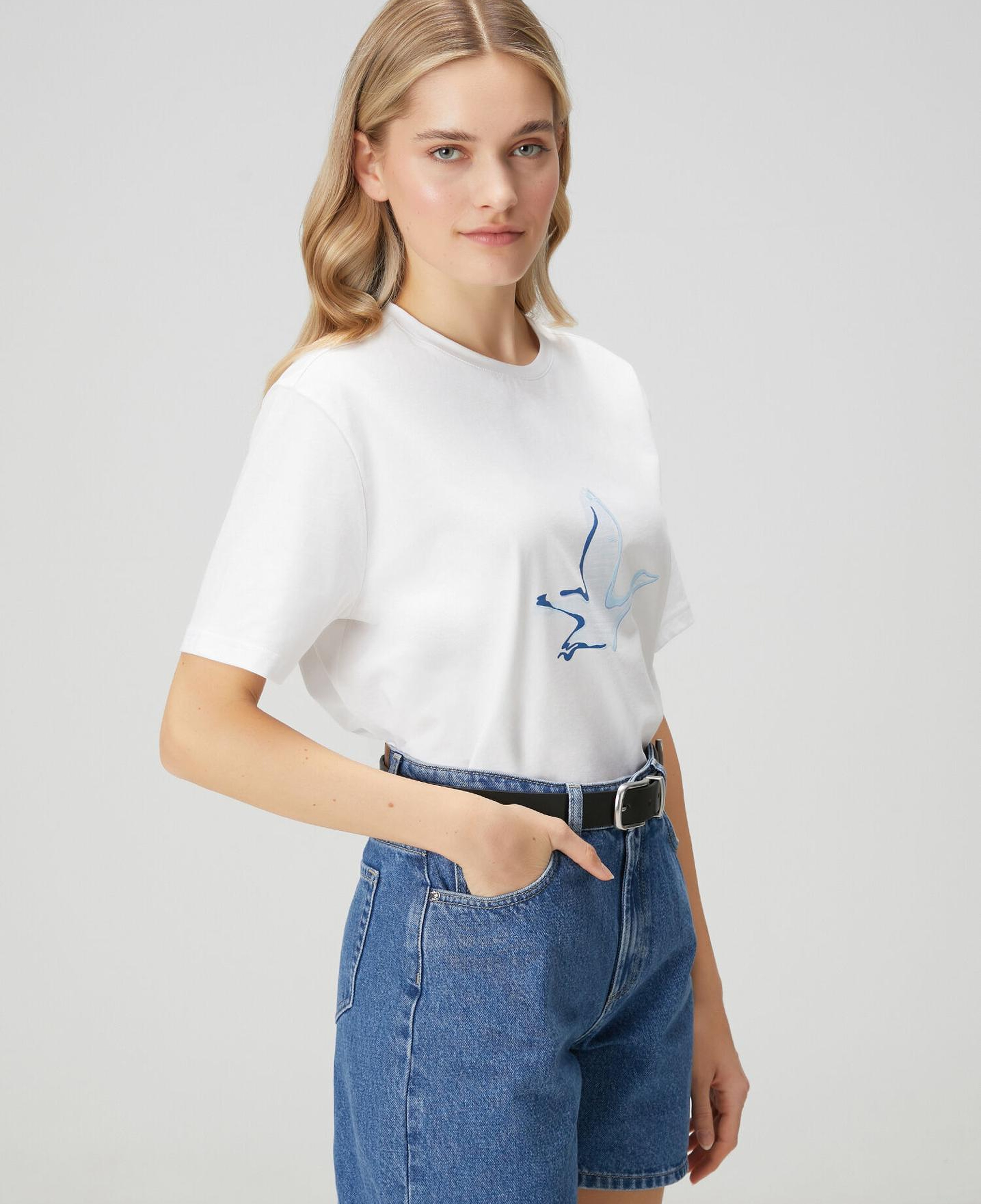 Beymen Club Kadın Kırık Beyaz Mavi Logolu T-shirt