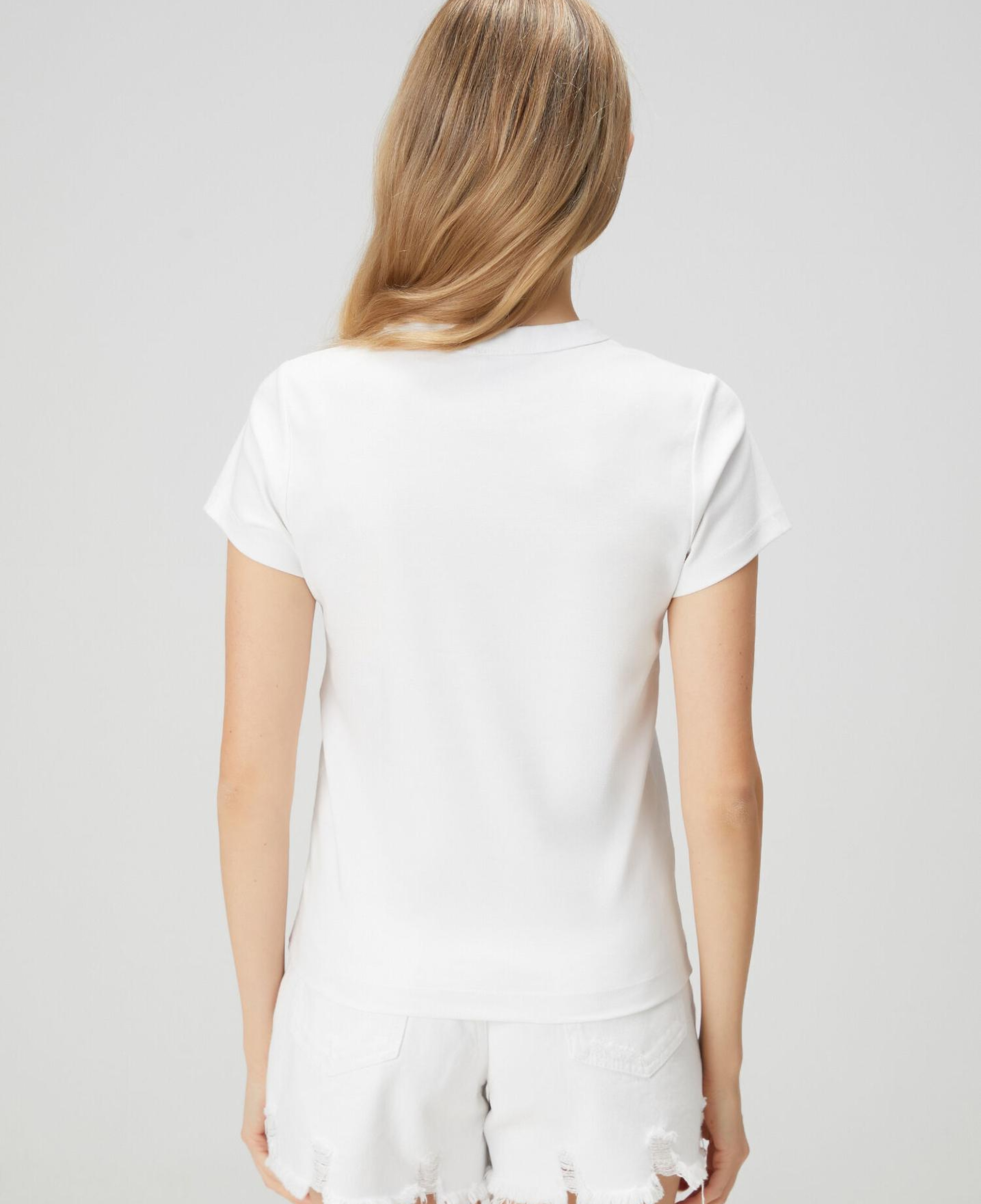 Beymen Club Kadın Kırık Beyaz Zincir Logolu T-shirt