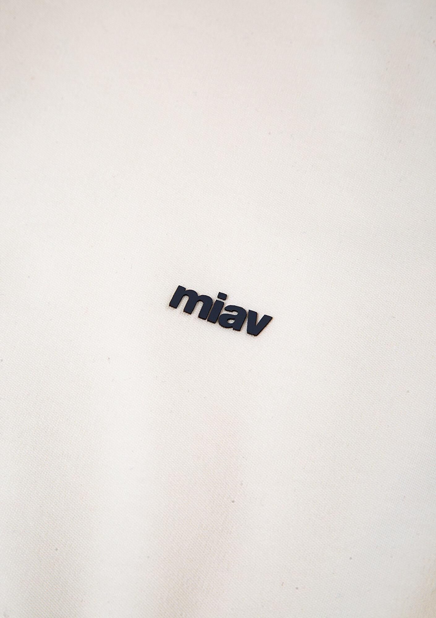 Mavi Miav Baskılı Ekru Tişört Loose Fit / Bol Rahat Kesim 0613568-70057