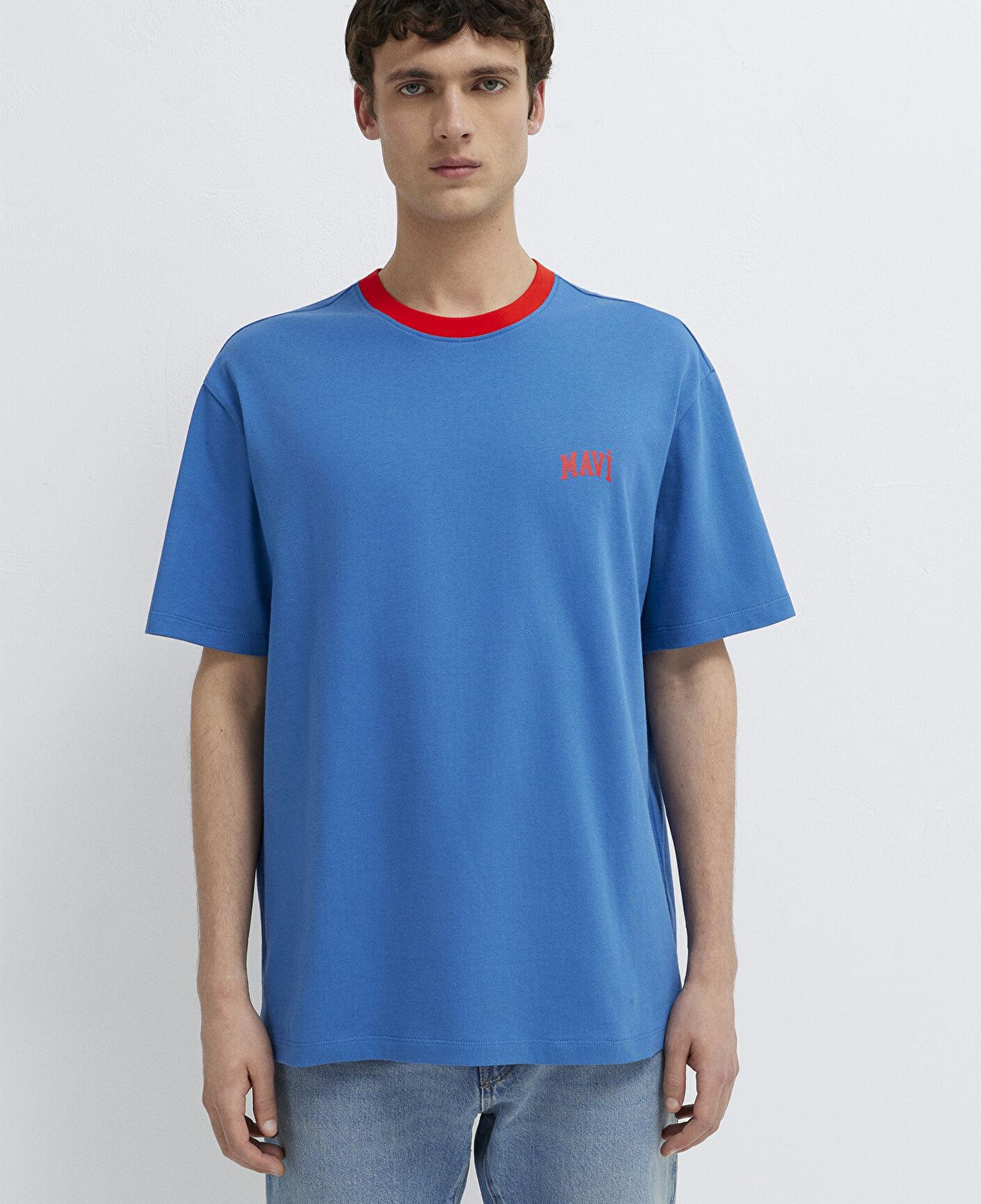 Mavi Mavi Logo Baskılı Biye Detaylı Mavi Tişört Loose Fit / Bol Rahat Kesim 0613557-91761