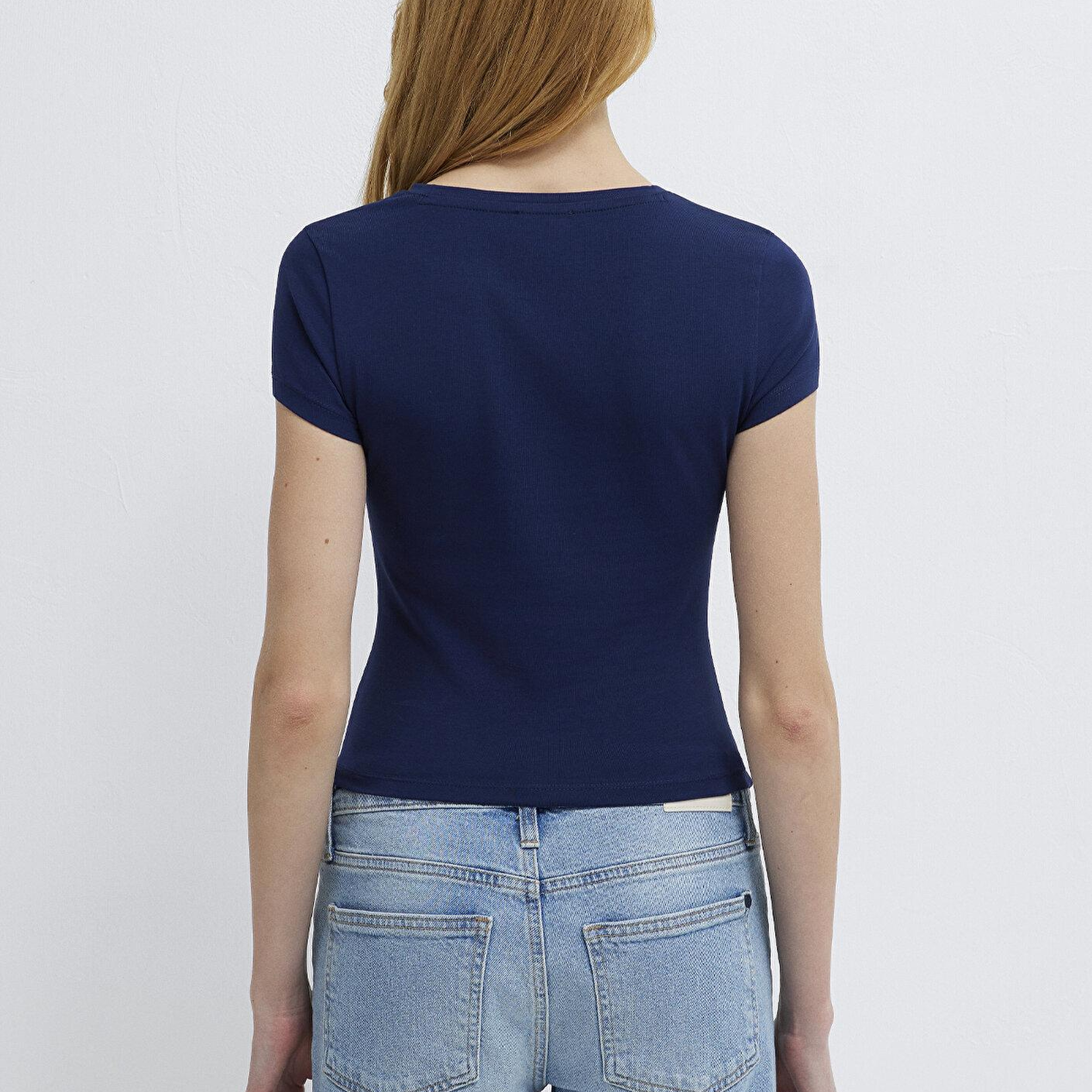 Mavi Lacivert Basic Crop Tişört Fitted / Vücuda Oturan Kesim 1613942-84371