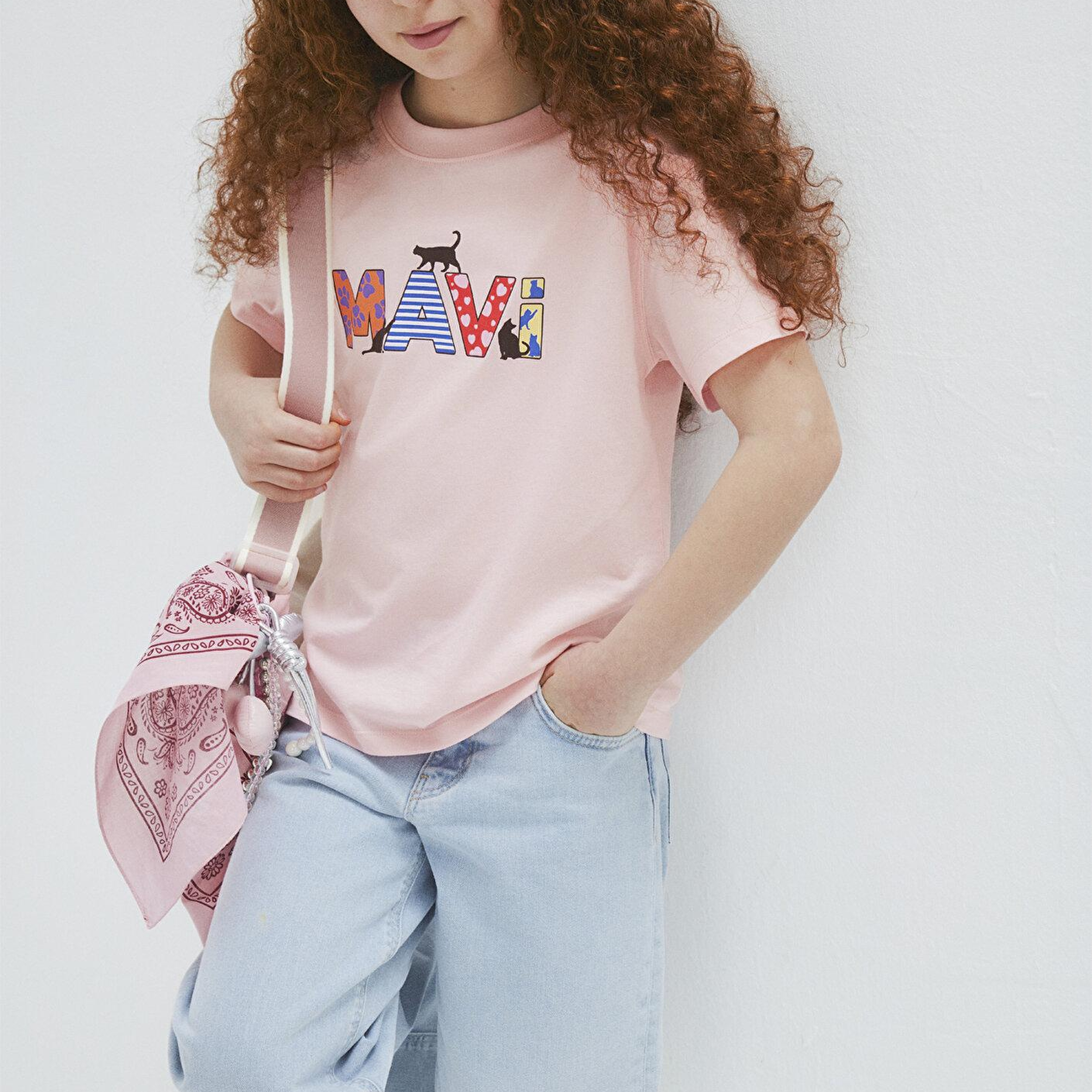 Mavi Mavi Logo Baskılı Pembe Tişört Loose Fit / Bol Rahat Kesim 7610426-71007