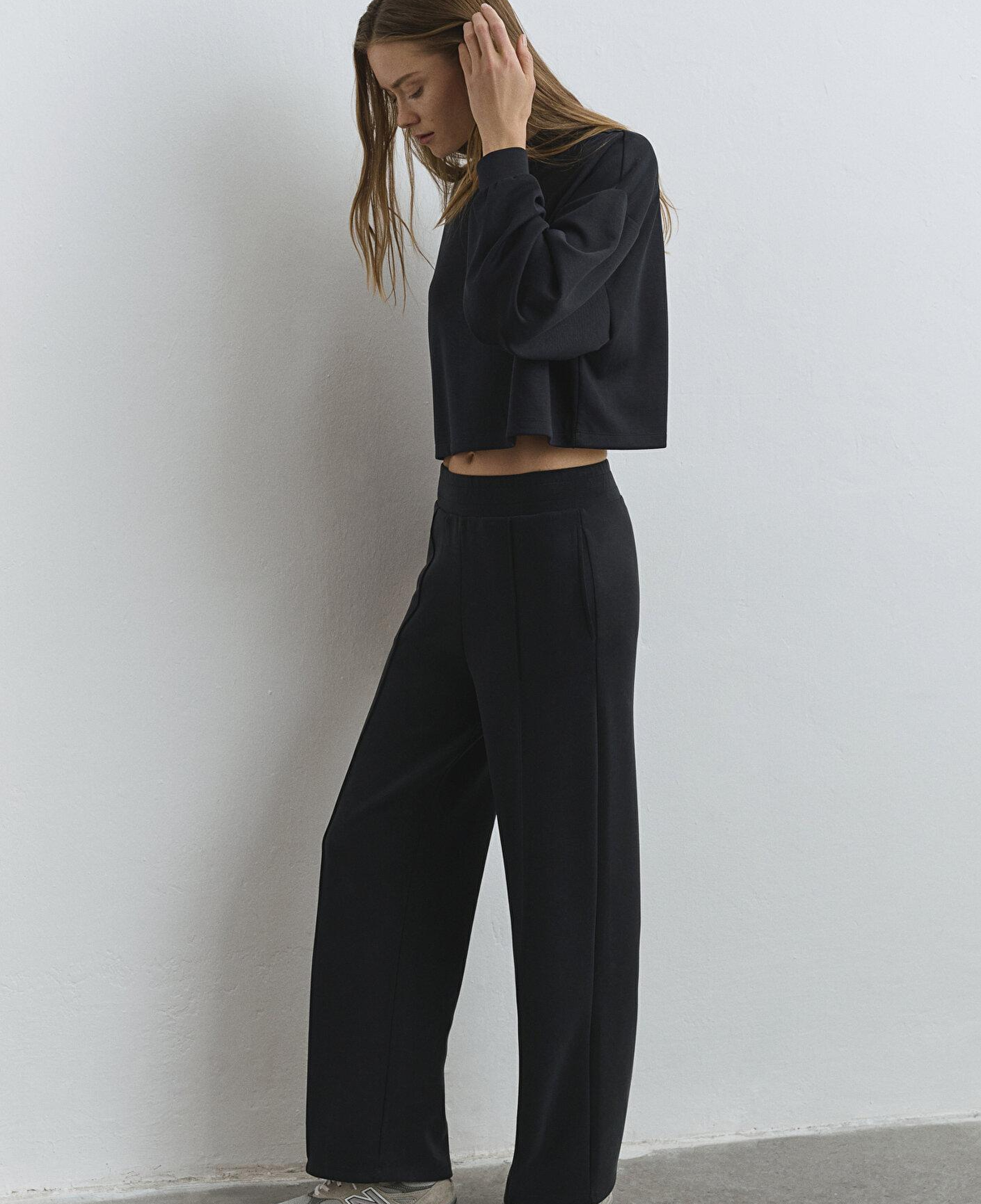 Mavi Sporty Lux Siyah (TENCEL™) Modal Karışımlı Eşofman Altı 1010634-900