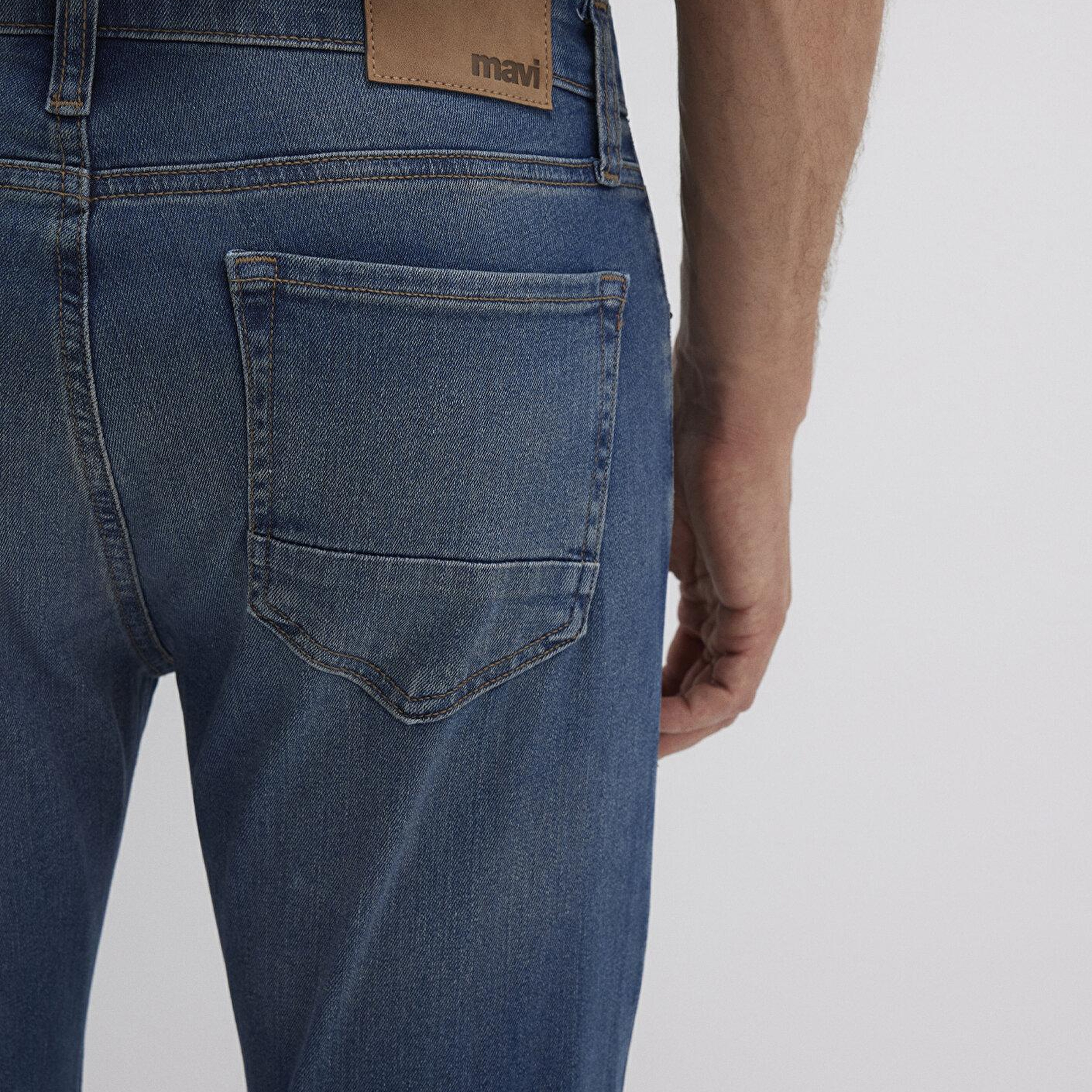 Mavi Marcus Gölgeli İndigo Mavisi Jean Pantolon 8835126869