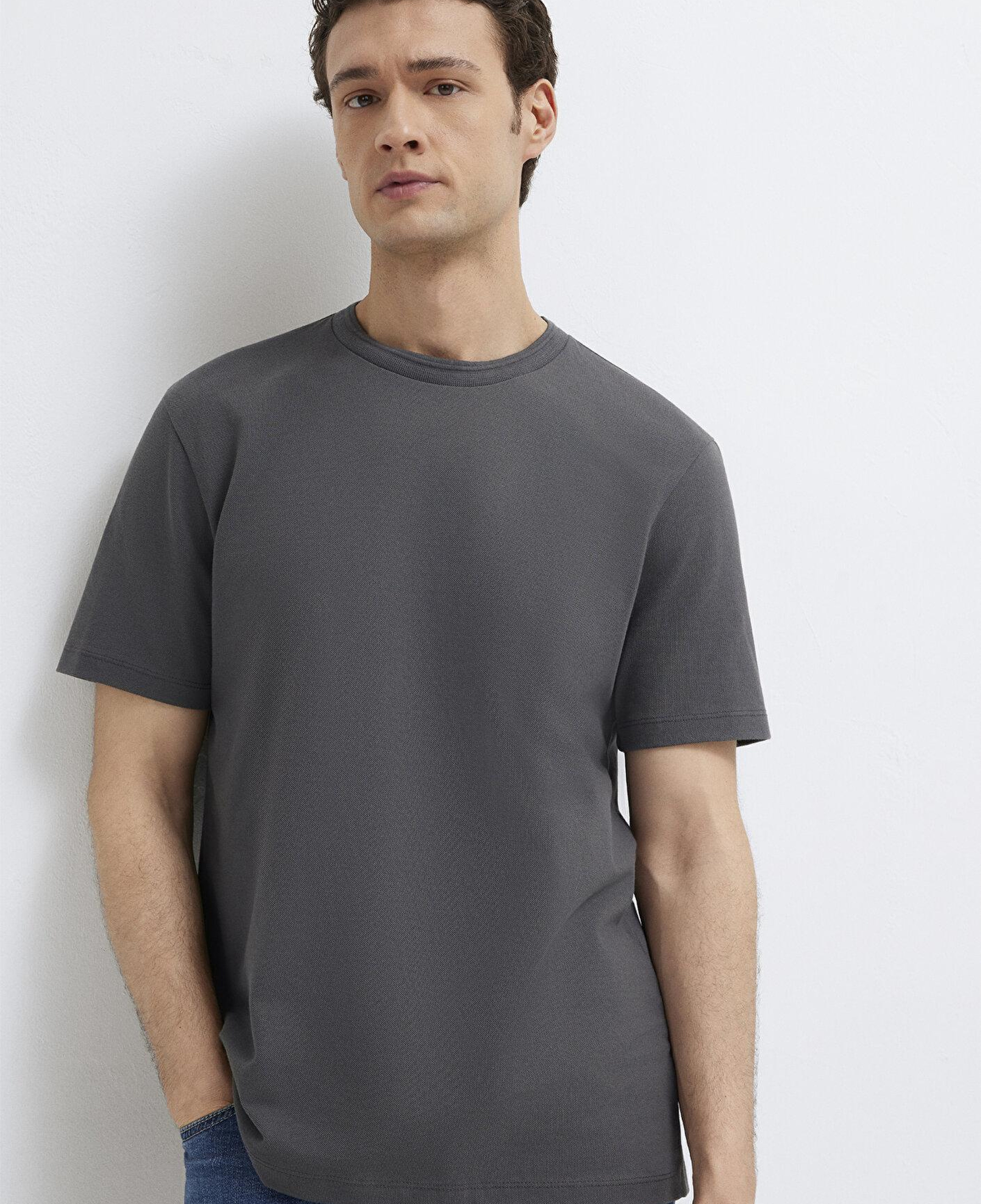 Mavi Antrasit Basic Tişört Regular Fit / Normal Kesim 0613362-80106