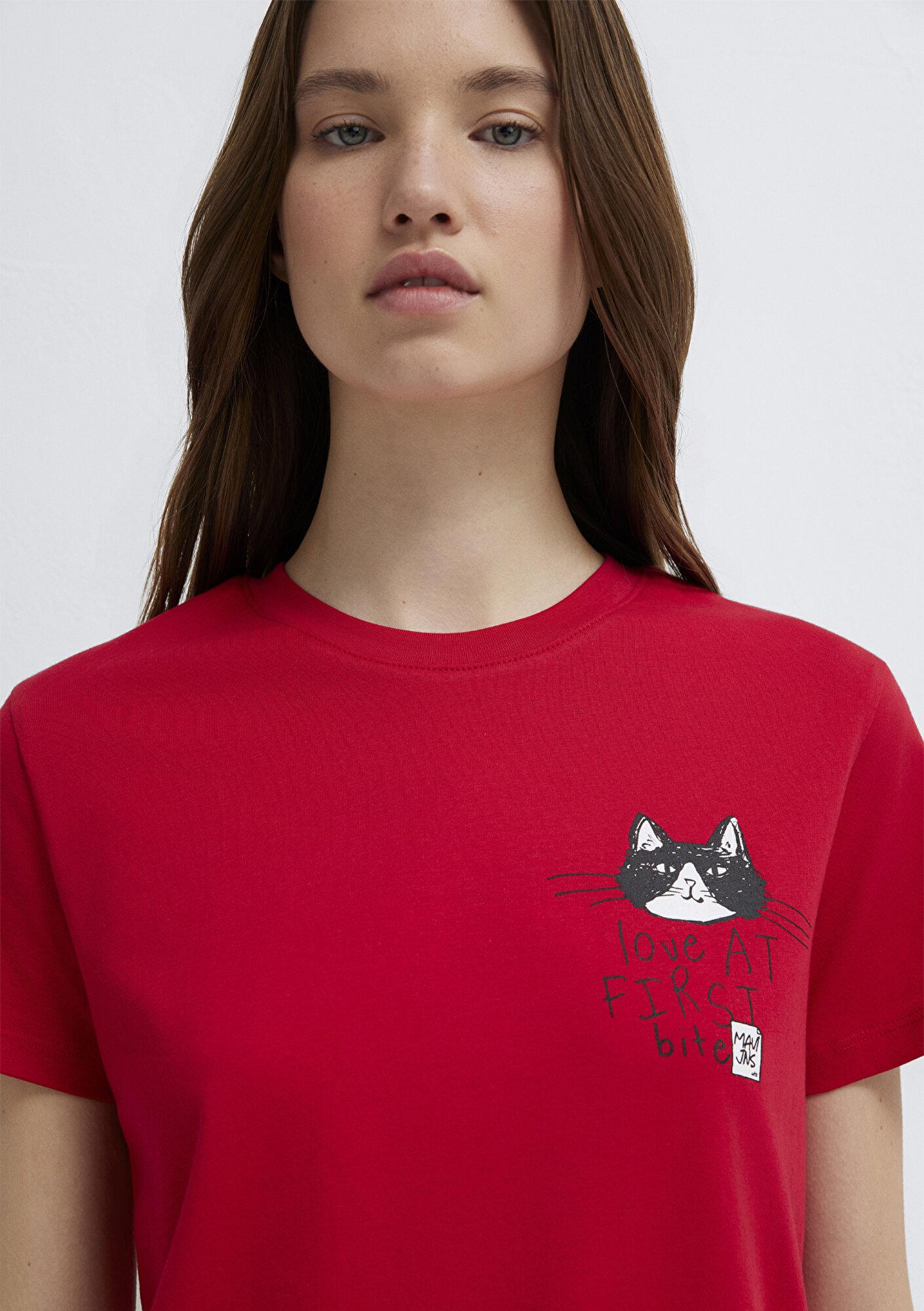 Mavi Kedi Baskılı Kırmızı Tişört Semi Slim Fit / Yarı Dar Kesim 1613723-70935