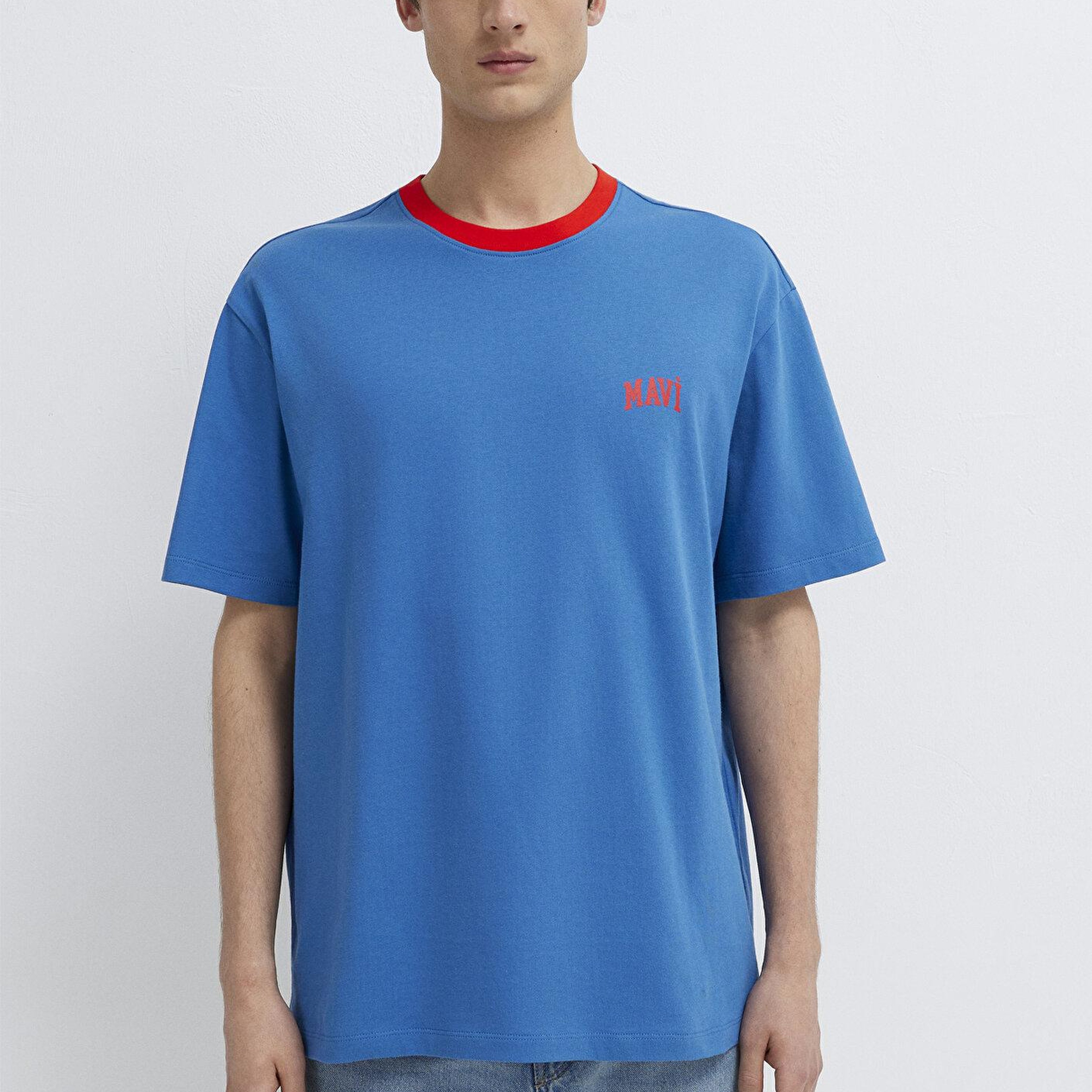Mavi Mavi Logo Baskılı Biye Detaylı Mavi Tişört Loose Fit / Bol Rahat Kesim 0613557-91761