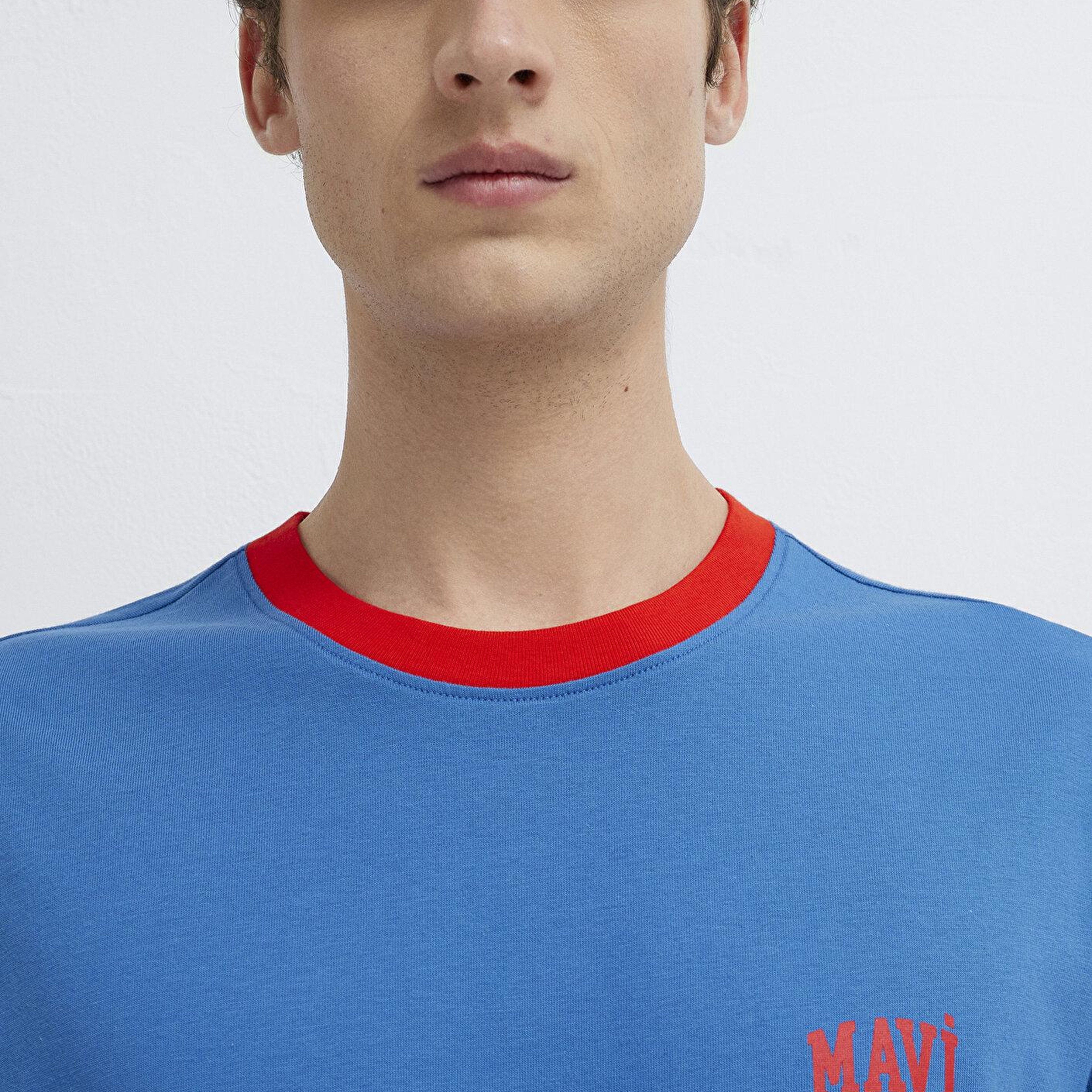 Mavi Mavi Logo Baskılı Biye Detaylı Mavi Tişört Loose Fit / Bol Rahat Kesim 0613557-91761