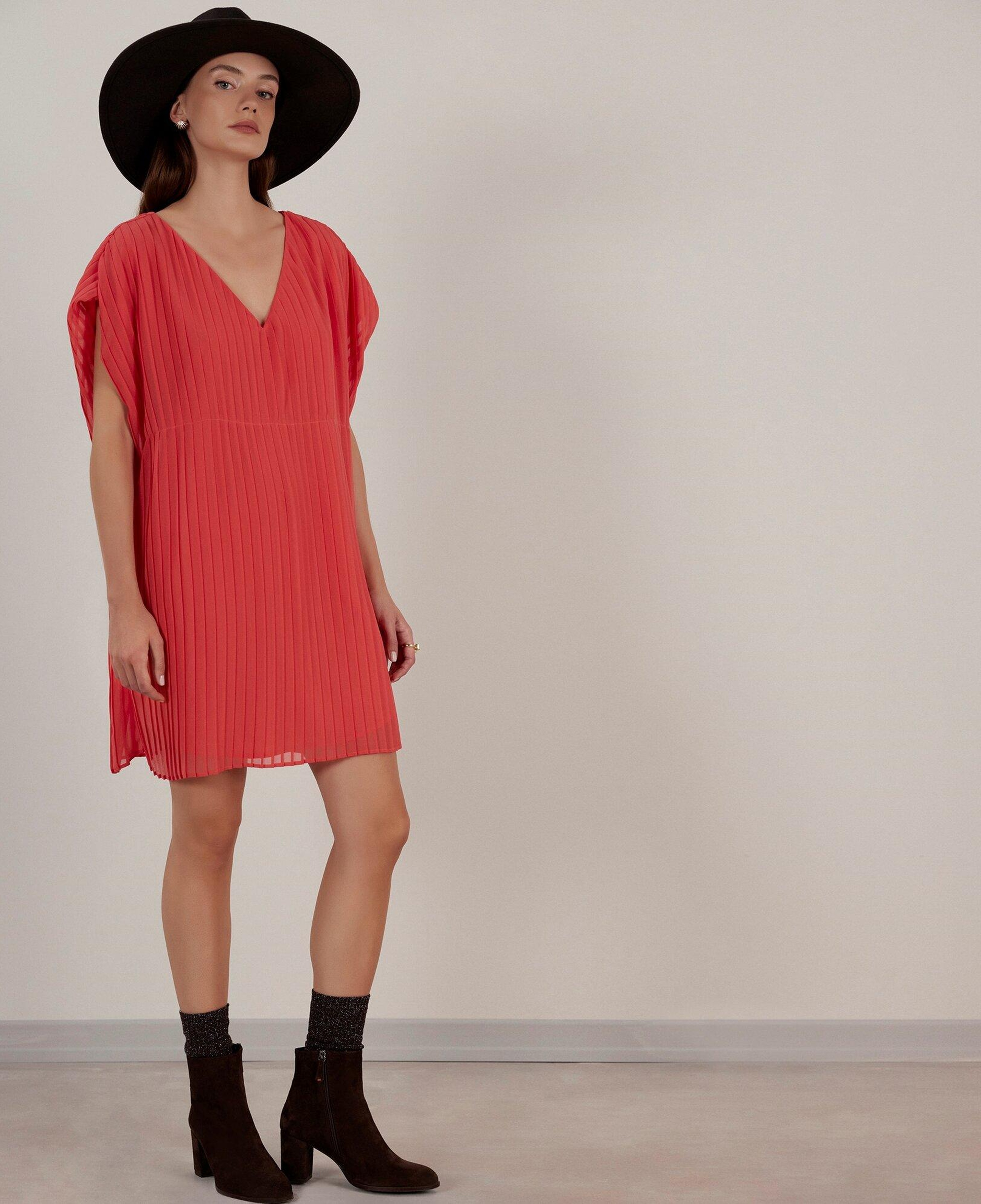 YARGICI V Yaka Elbise