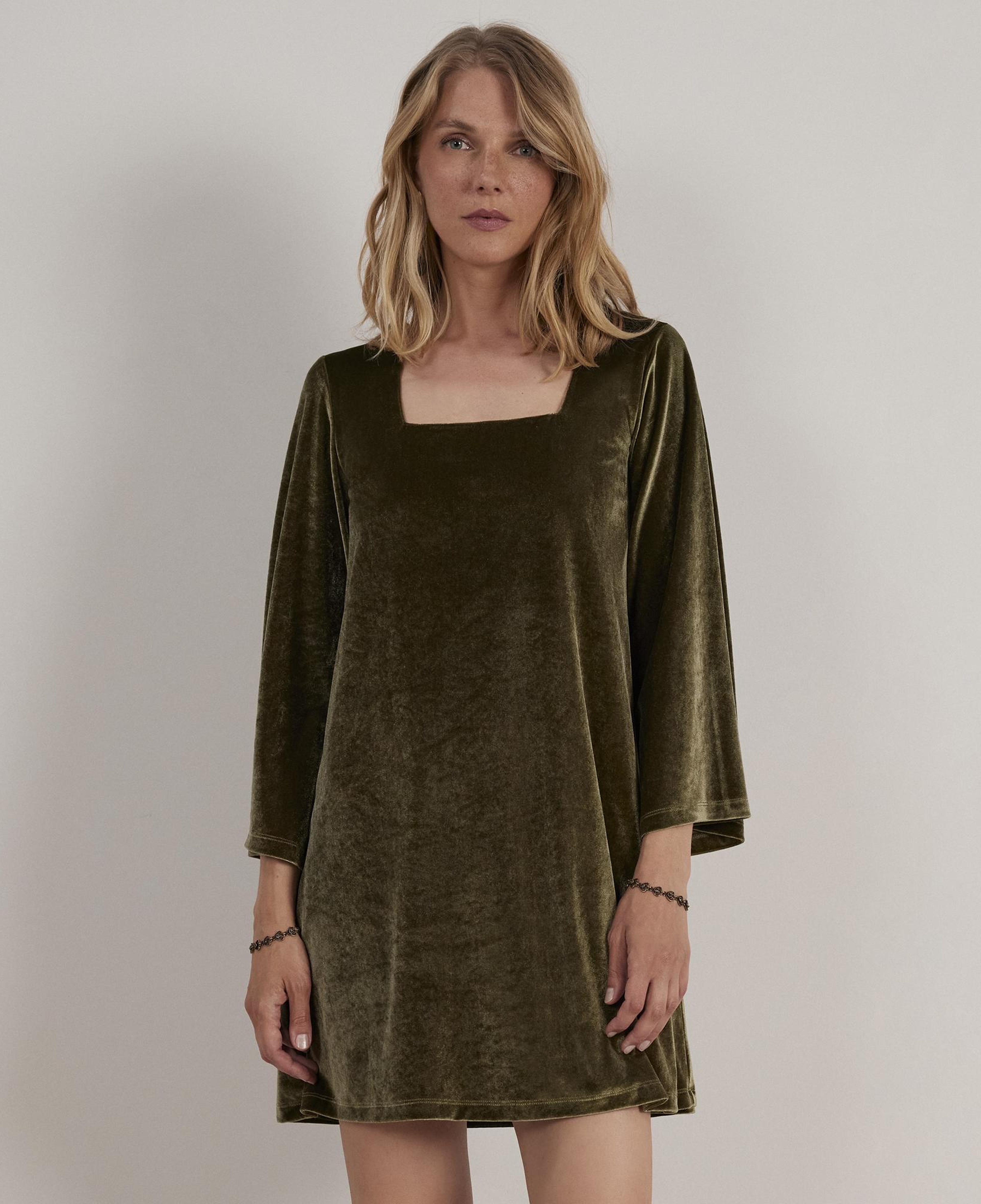 YARGICI Kare Yaka Elbise