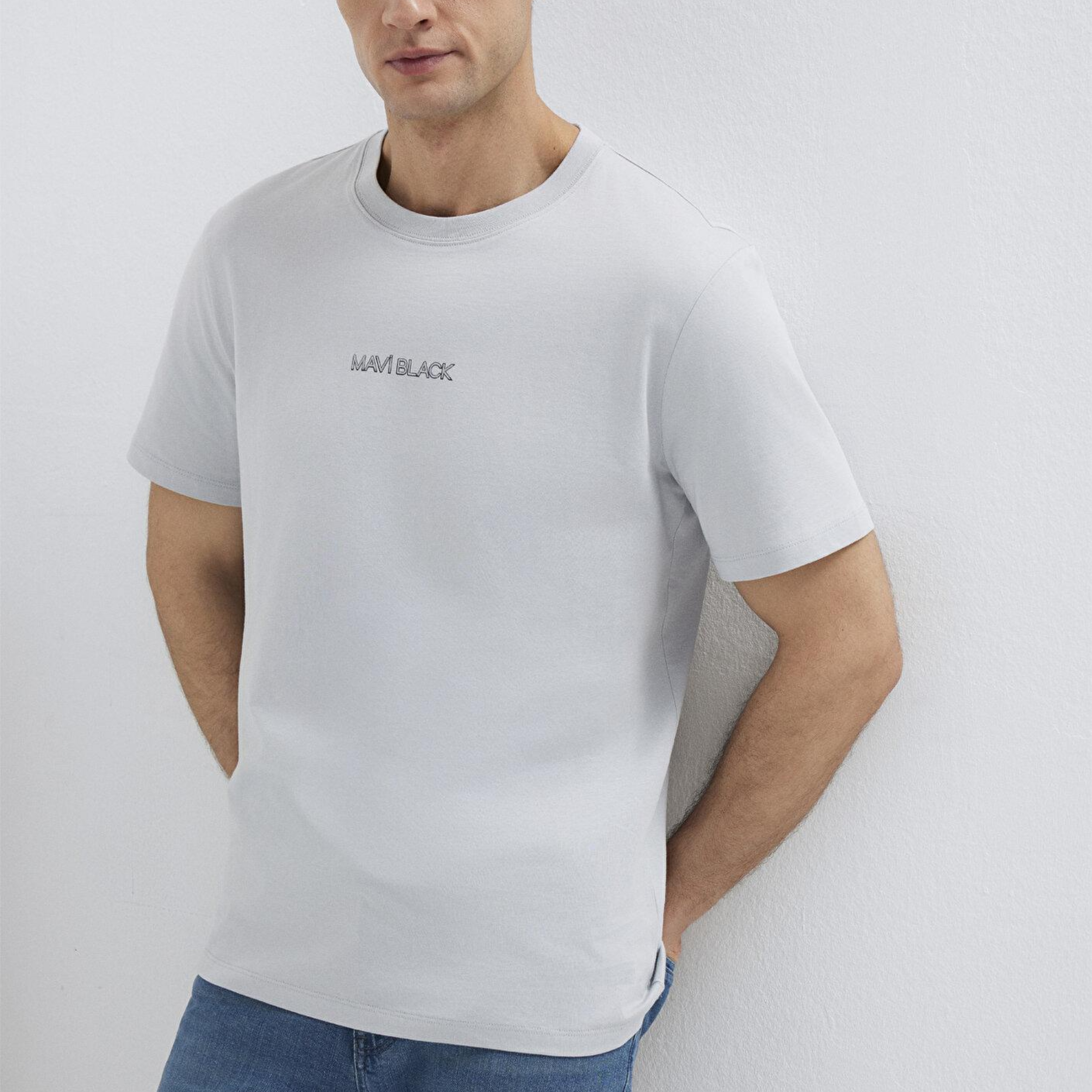 Mavi Mavi Black Açık Mavi Tişört Regular Fit / Normal Kesim 0613135-70802