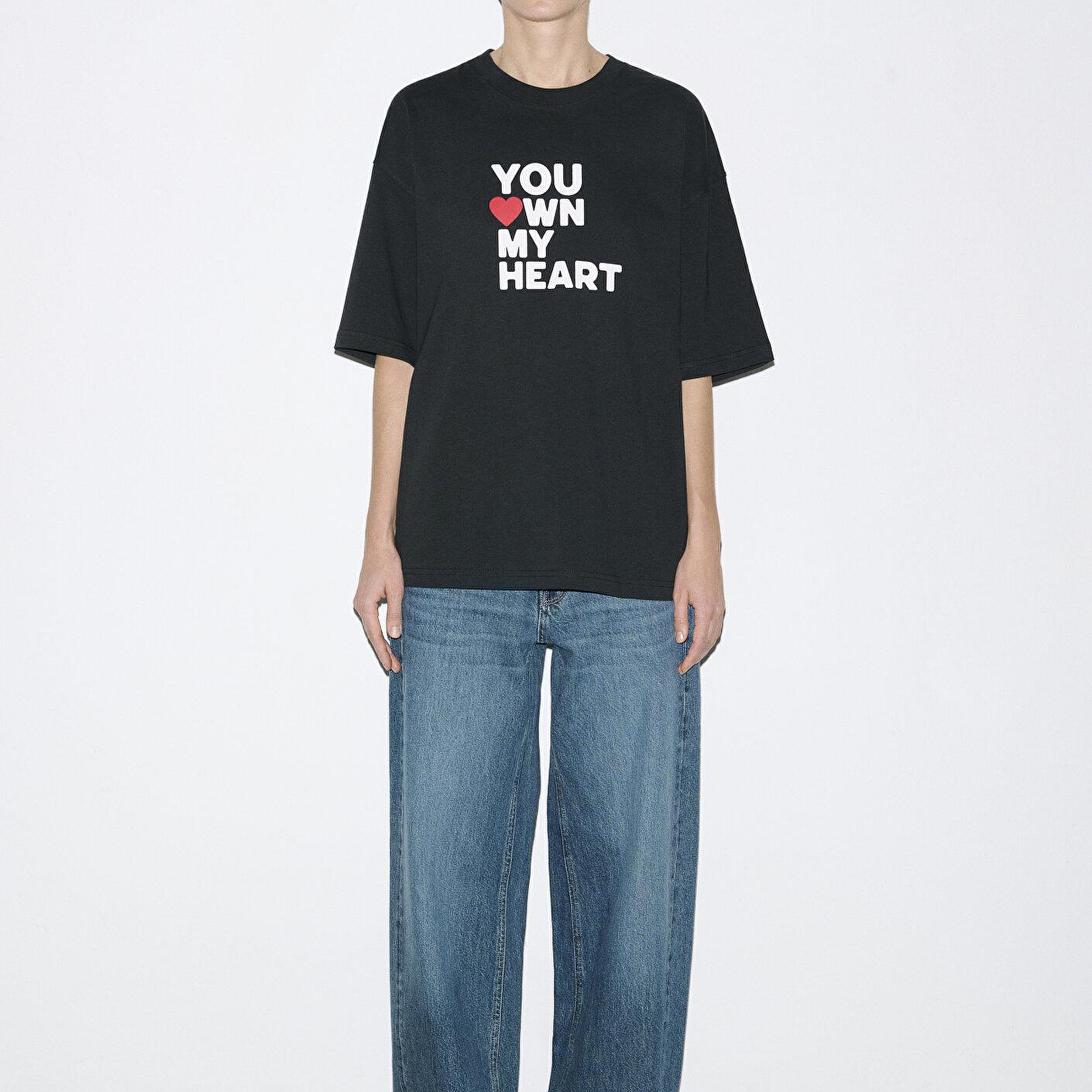 Mavi You Own My Heart Baskılı Siyah Tişört Oversize / Geniş Kesim 0613253-71379