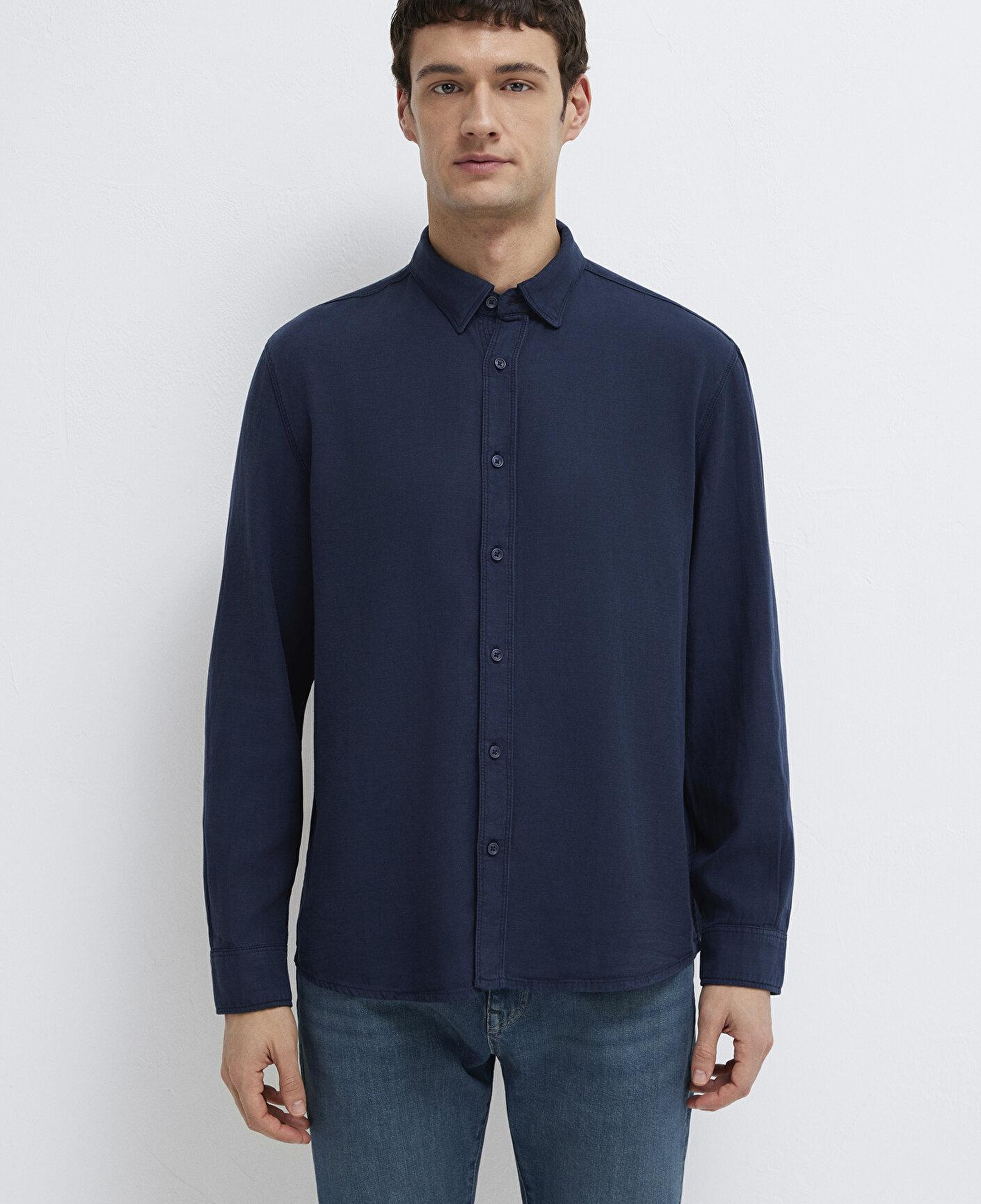 Mavi Keten Karışımlı Lacivert (TENCEL™)  Liyosel Gömlek Regular Fit / Normal Kesim 0211482-70490