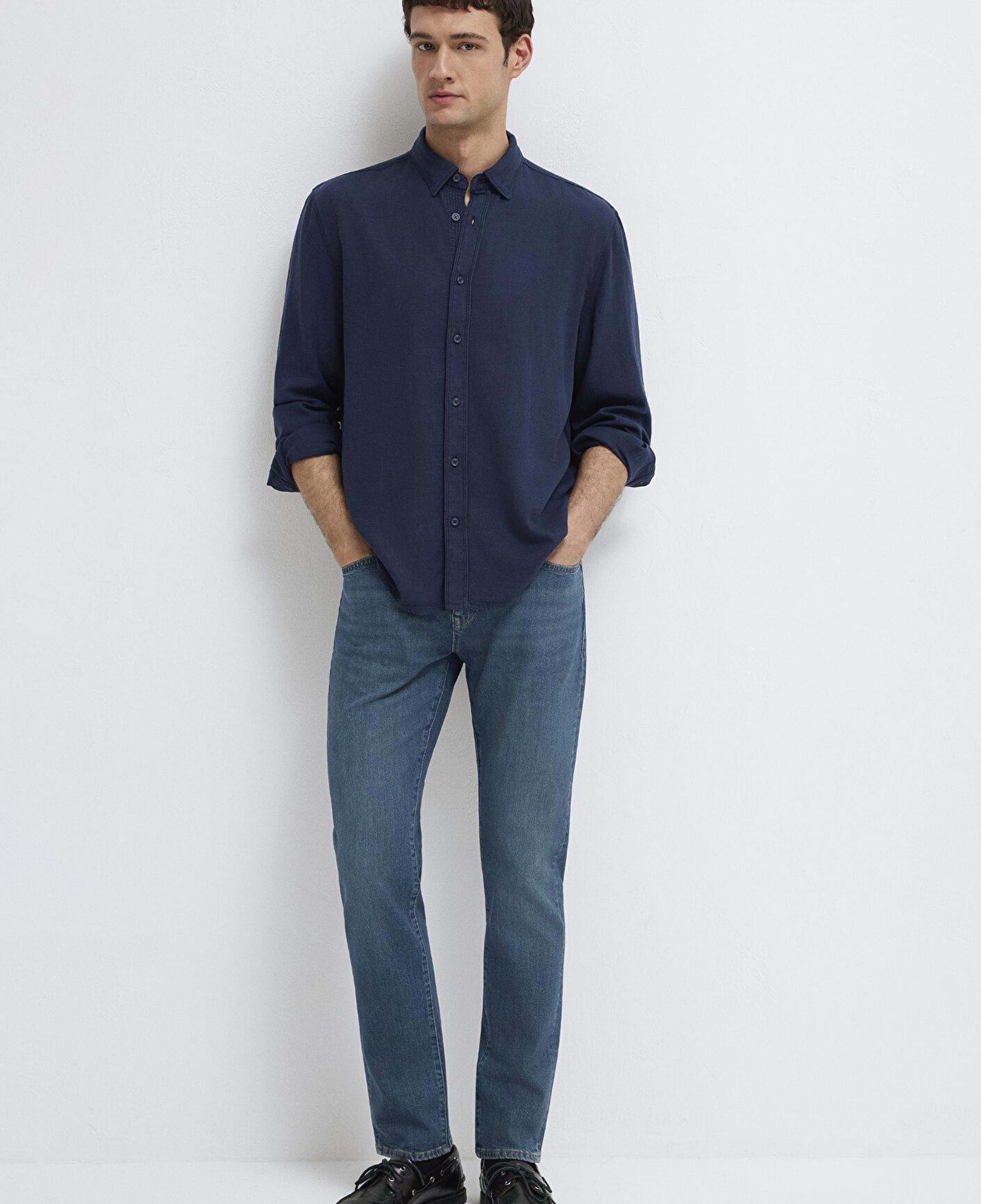 Mavi Keten Karışımlı Lacivert (TENCEL™)  Liyosel Gömlek Regular Fit / Normal Kesim 0211482-70490