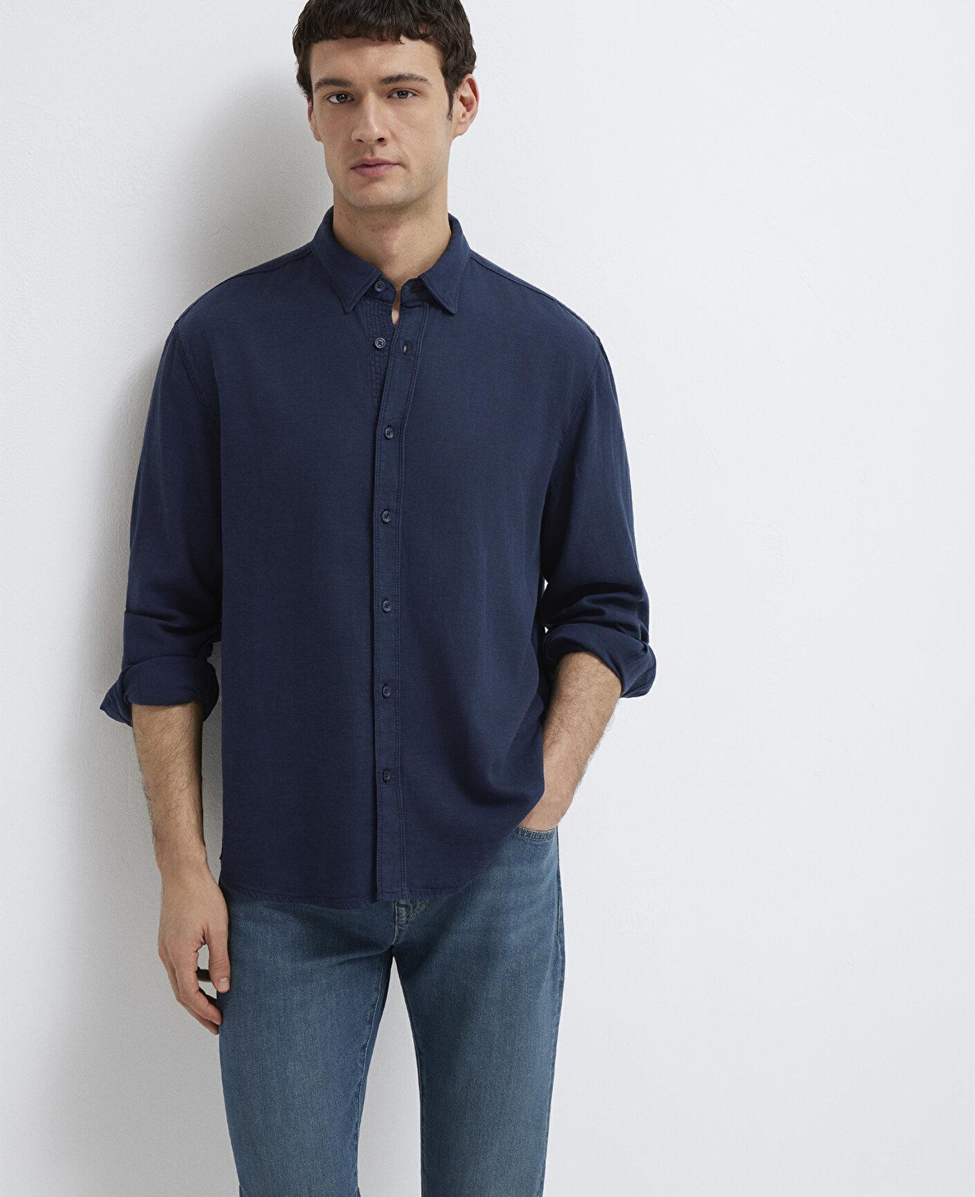 Mavi Keten Karışımlı Lacivert (TENCEL™)  Liyosel Gömlek Regular Fit / Normal Kesim 0211482-70490
