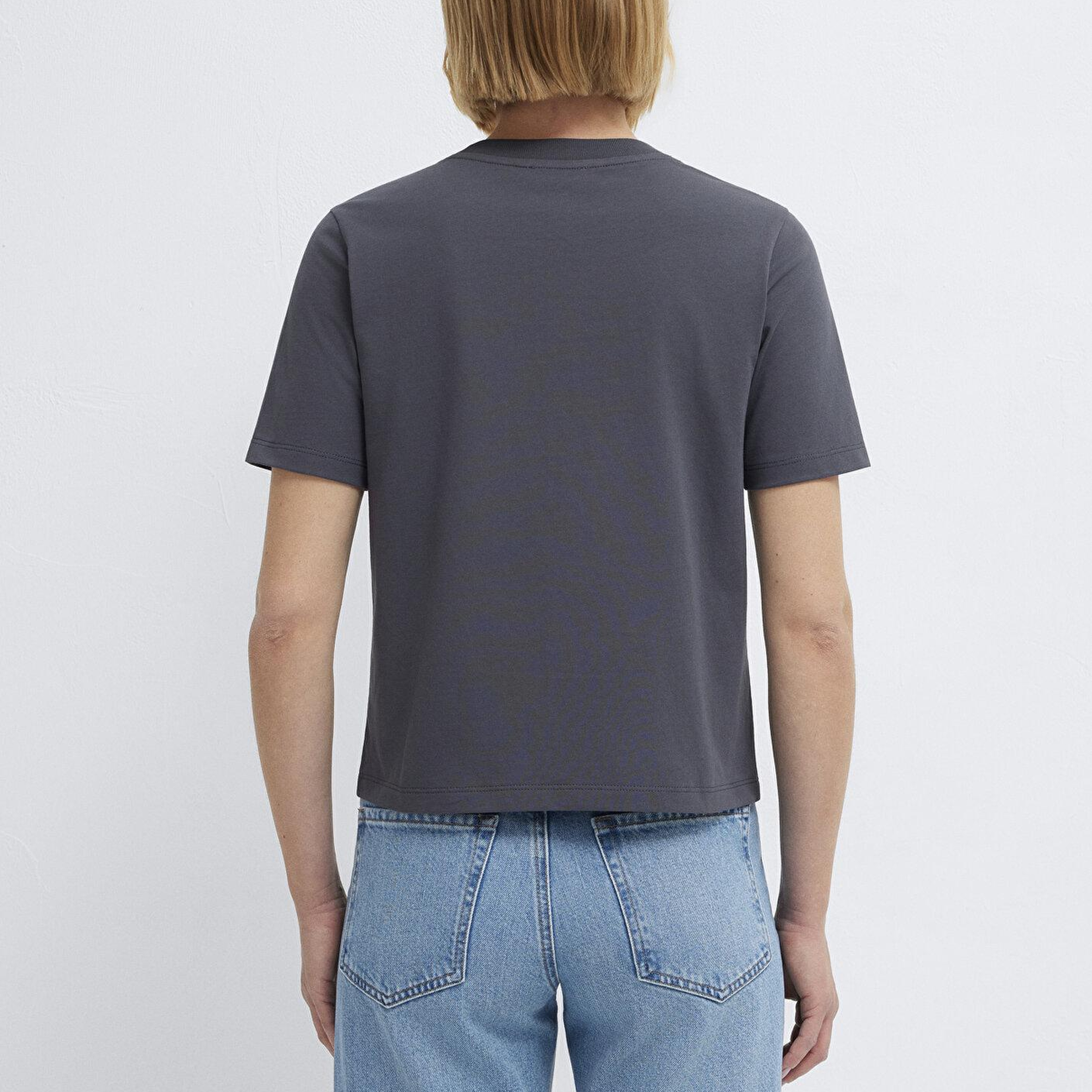 Mavi Gri Basic Tişört Semi Slim Fit / Yarı Dar Kesim 1613895-83620