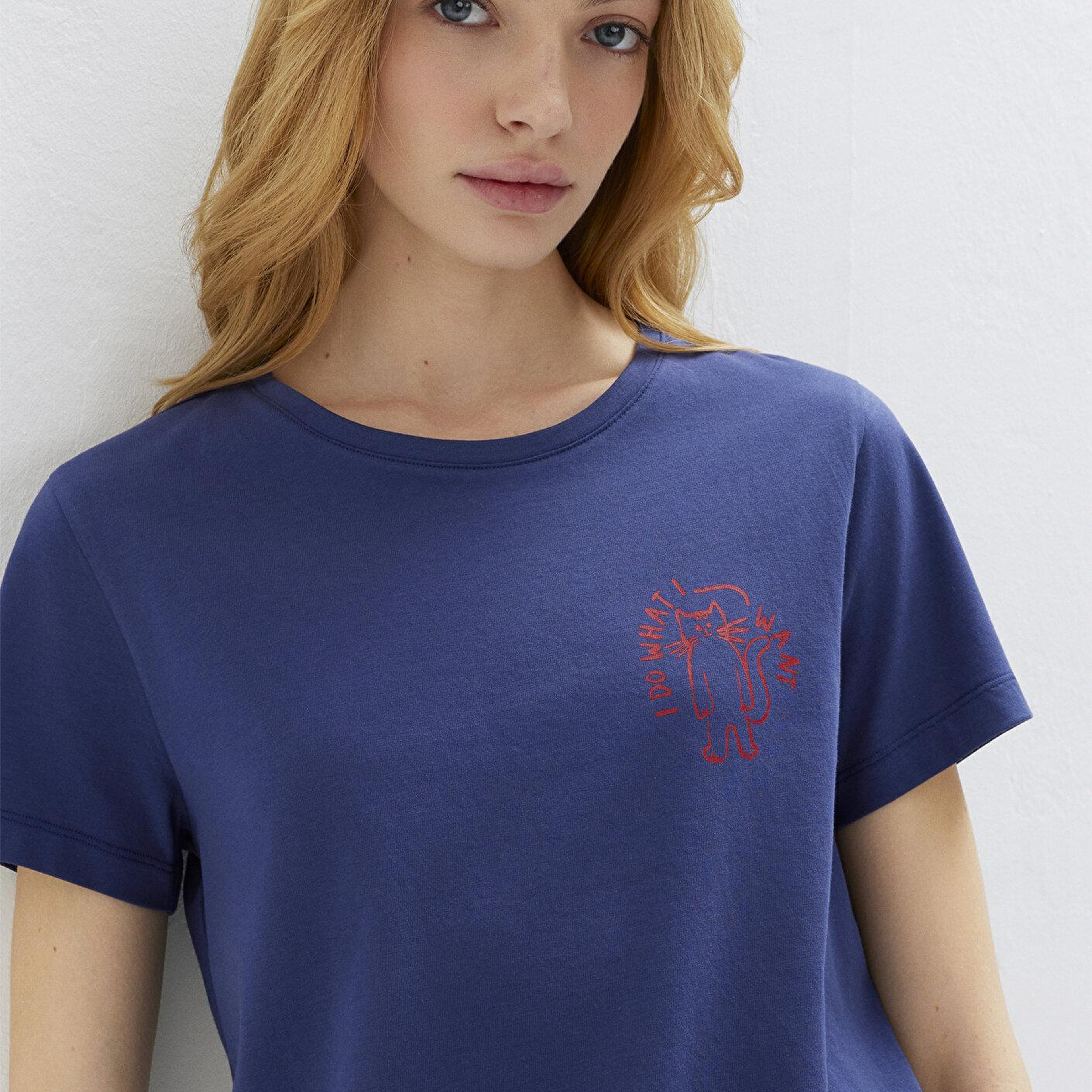 Mavi Kedi Baskılı Lacivert Tişört Semi Slim Fit / Yarı Dar Kesim 1613873-70498
