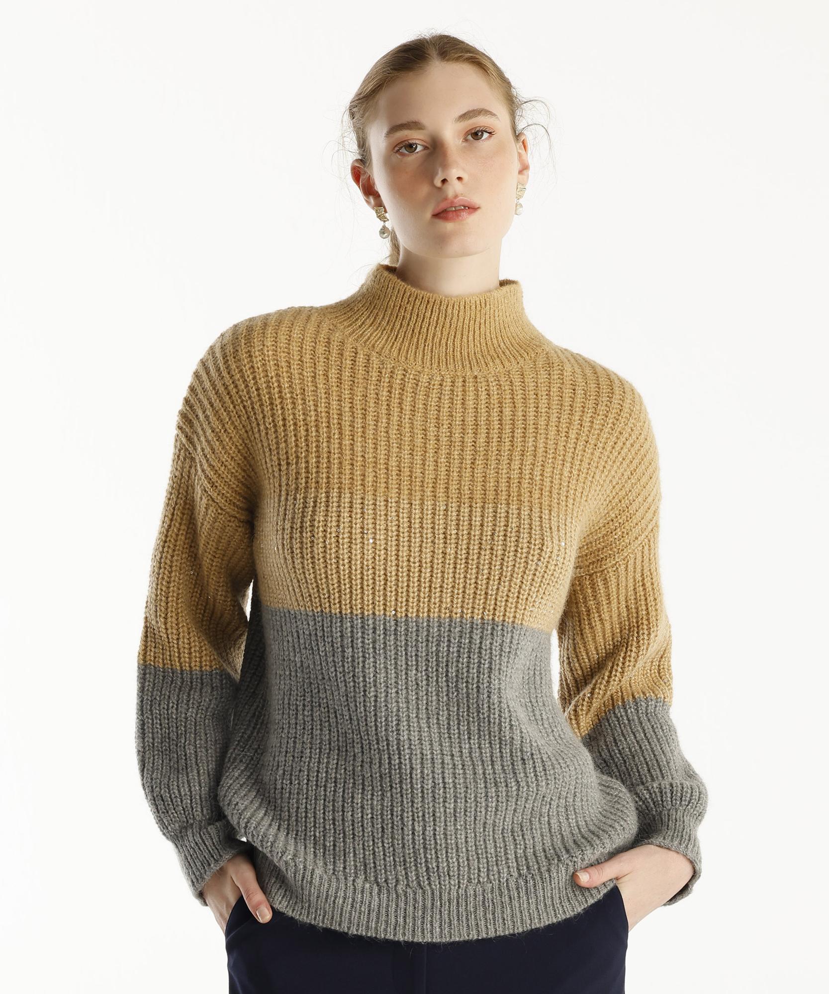 YARGICI Renk Bloklu Kazak