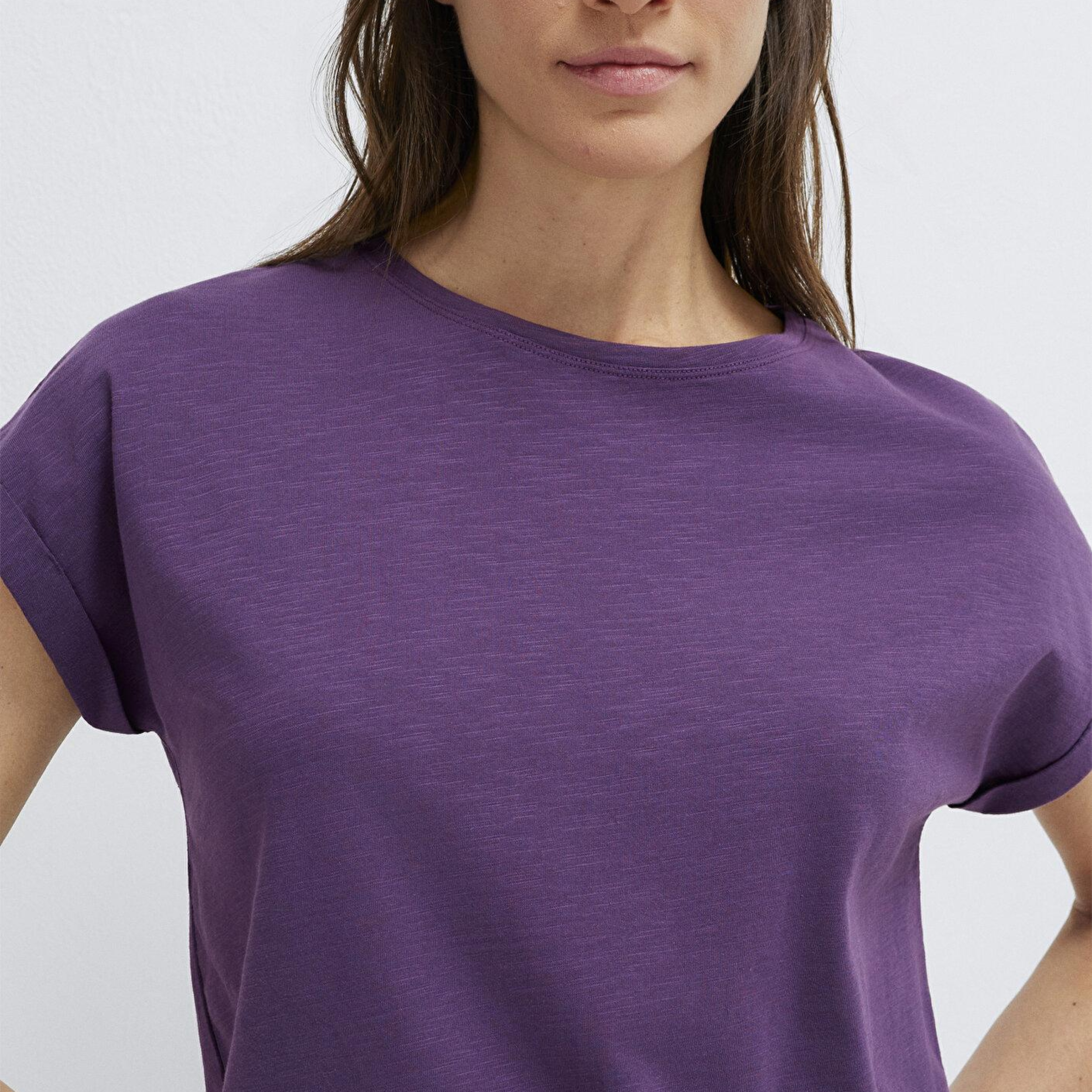 Mavi Bisiklet Yaka Mor Basic Tişört Regular Fit / Normal Kesim 1614177-70666