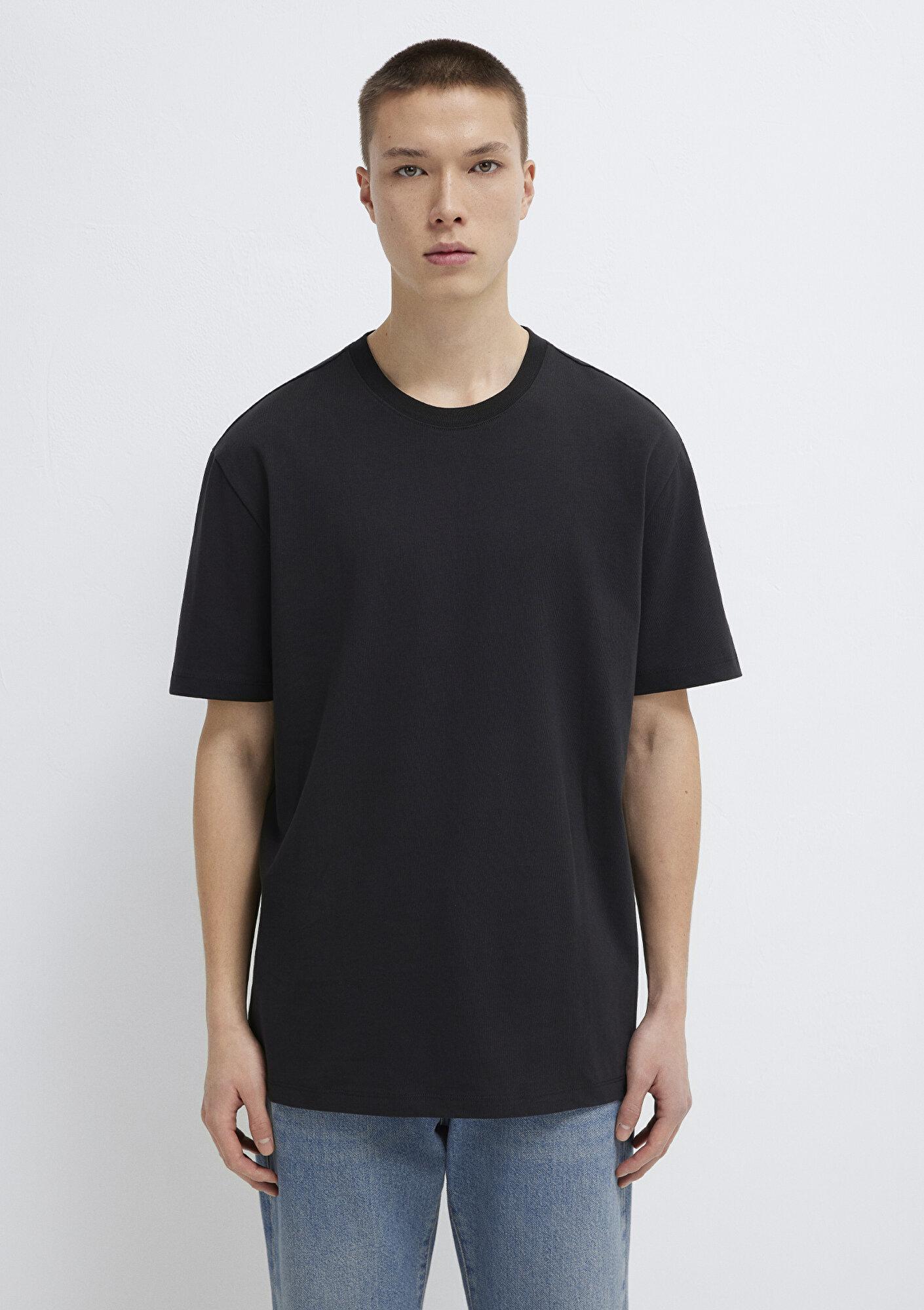 Mavi Siyah Basic Tişört Loose Fit / Bol Rahat Kesim 066249-900