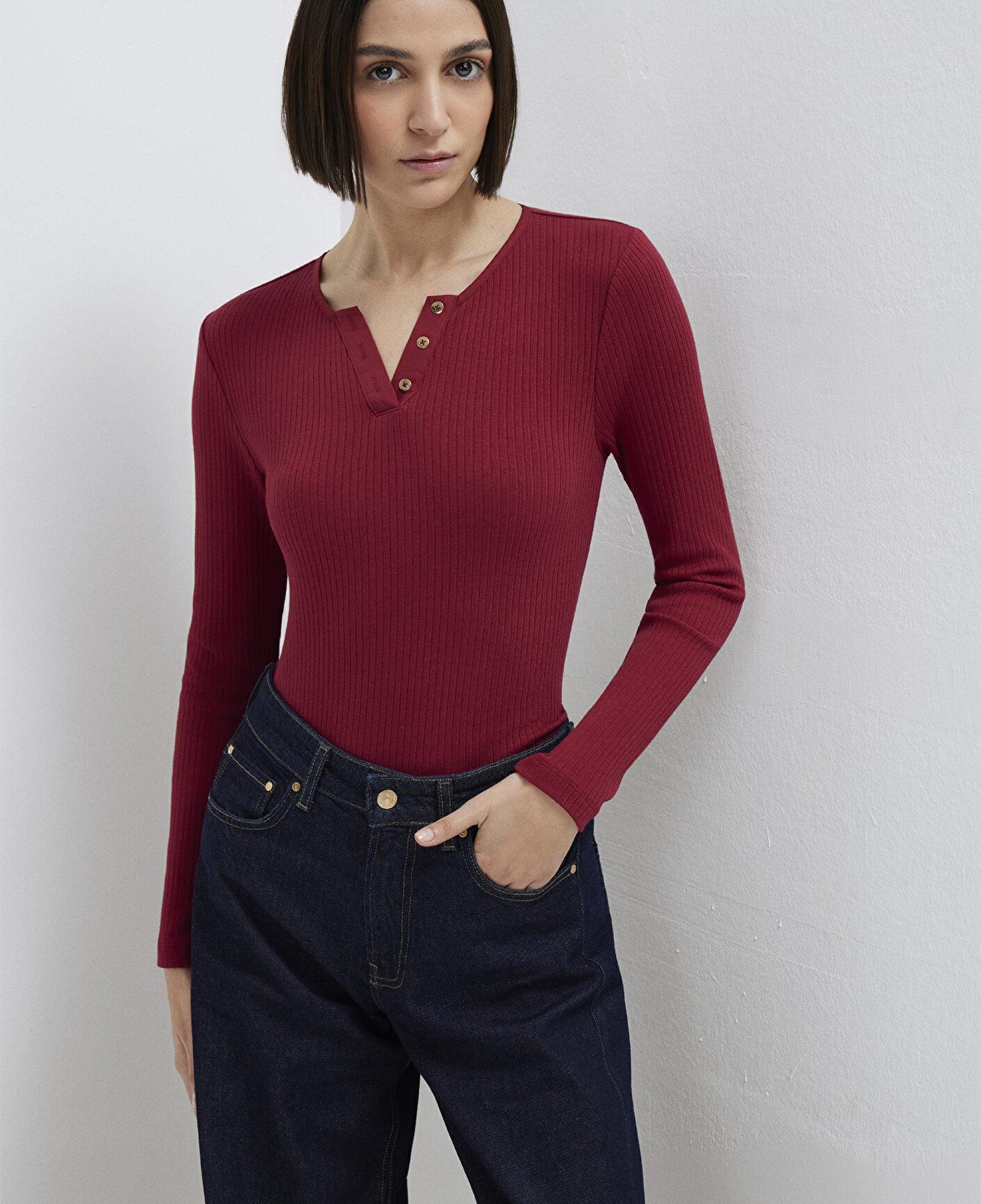 Mavi Uzun Kollu Düğme Detaylı Kırmızı Tişört Slim Fit / Dar Kesim 1613756-70431