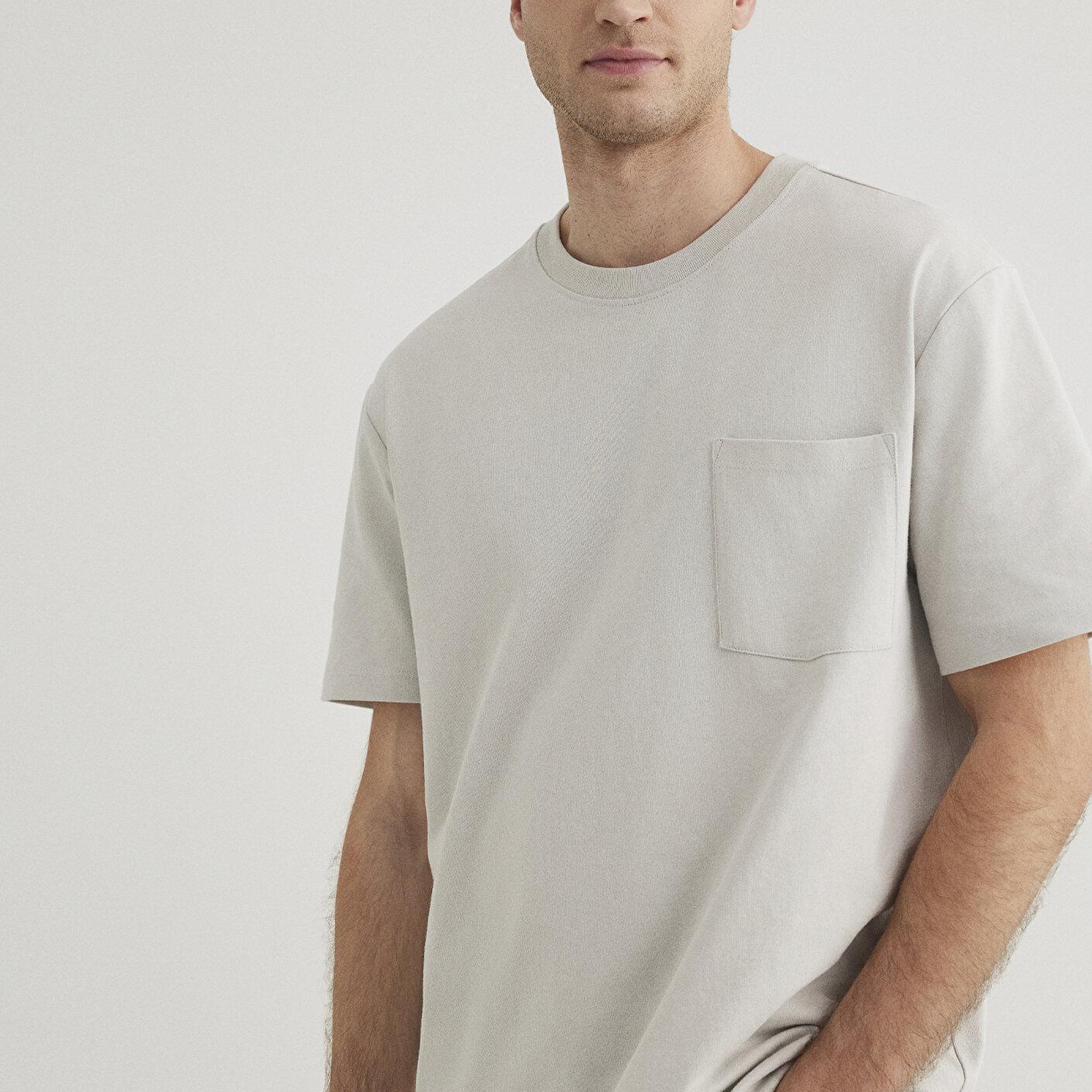 Mavi Cep Detaylı Gri Basic Tişört Loose Fit / Bol Rahat Kesim 066248-70080