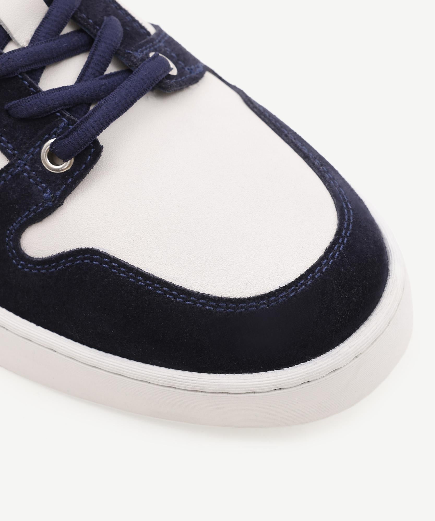 YARGICI Hafif Tabanlı Deri Sneakers