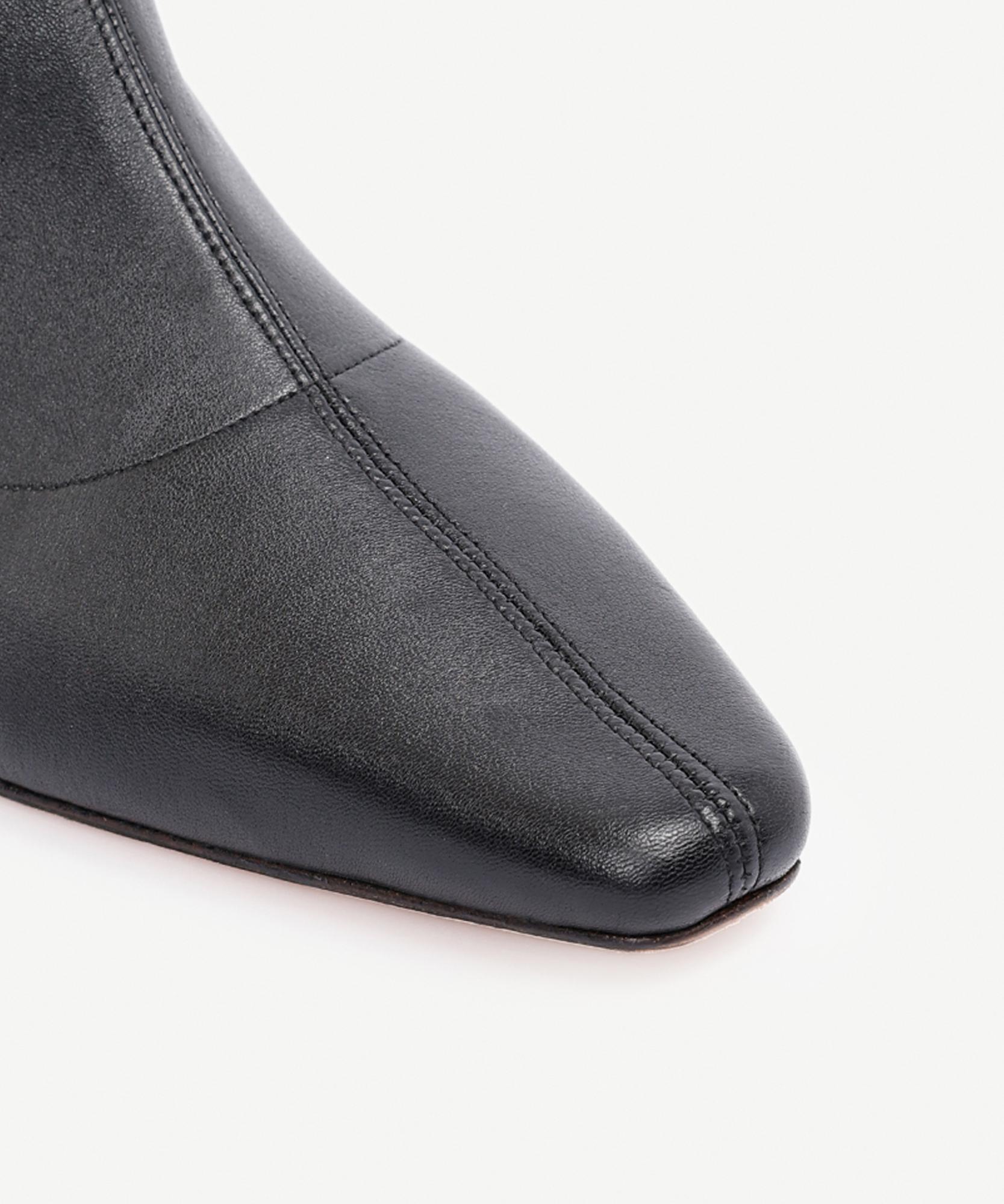 YARGICI Deri Topuklu Çorap Bot