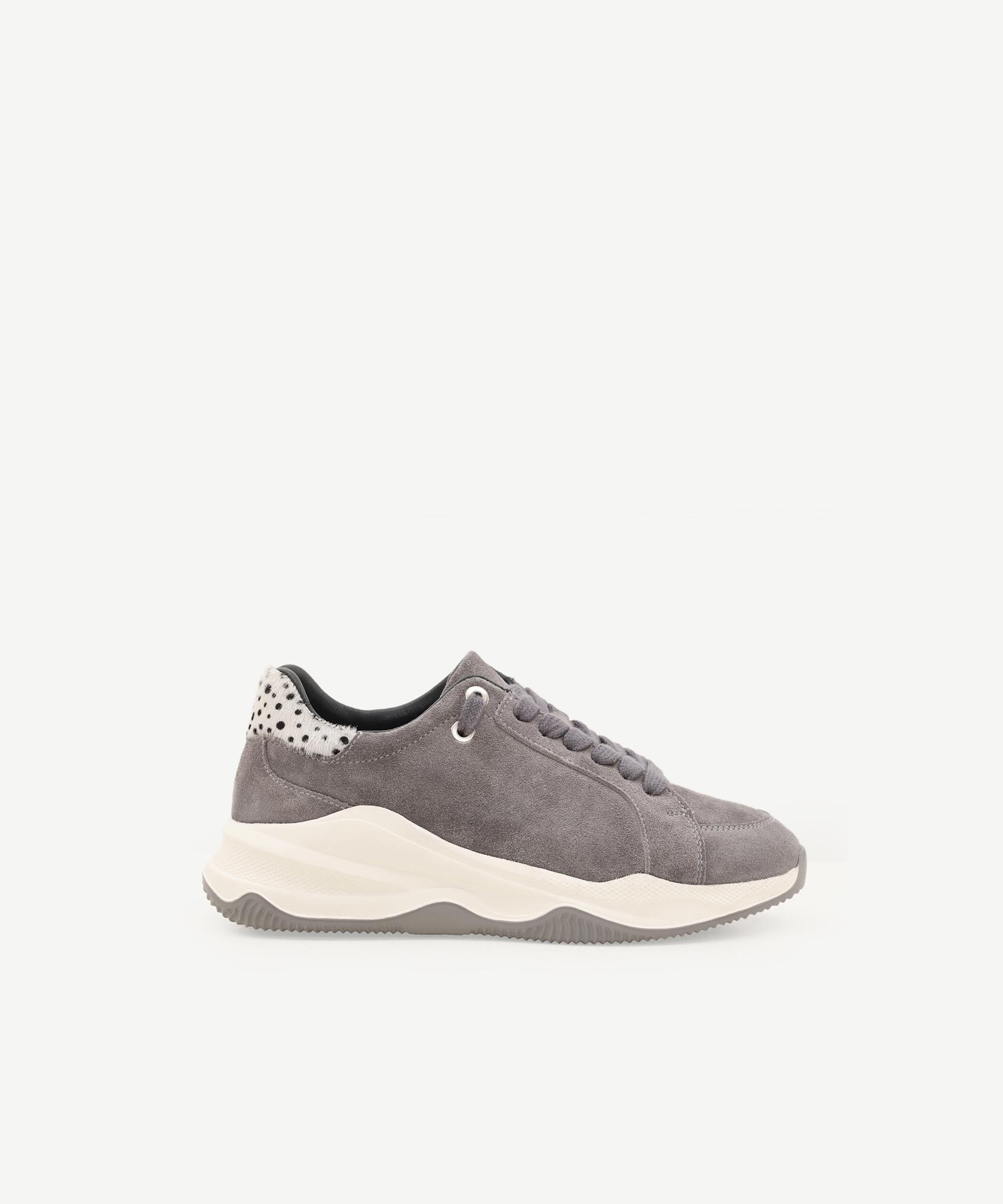 YARGICI Tay Tüyü Detaylı Deri Sneaker