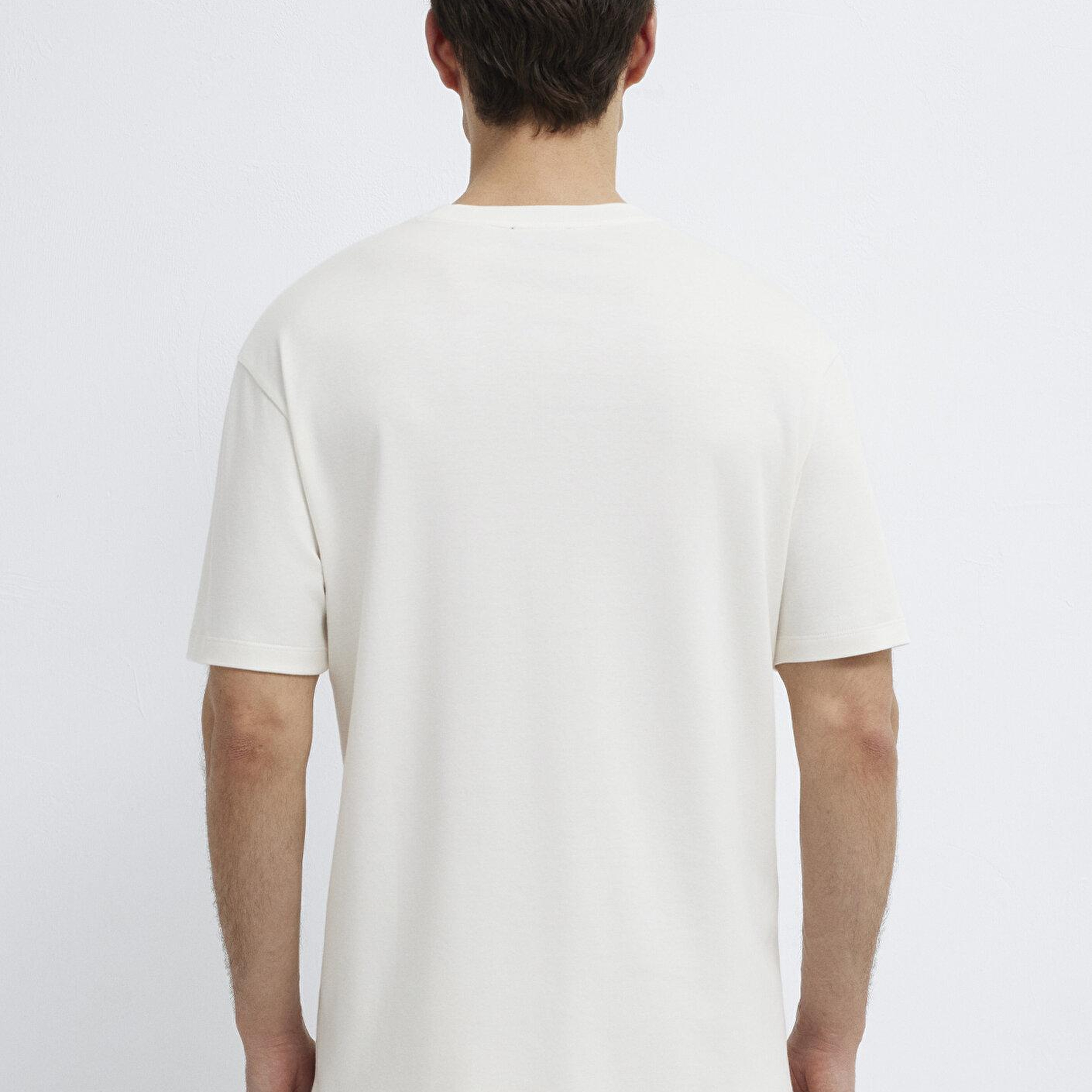 Mavi Mavi Black Ekru Basic Tişört Loose Fit / Bol Rahat Kesim 0612645-70057