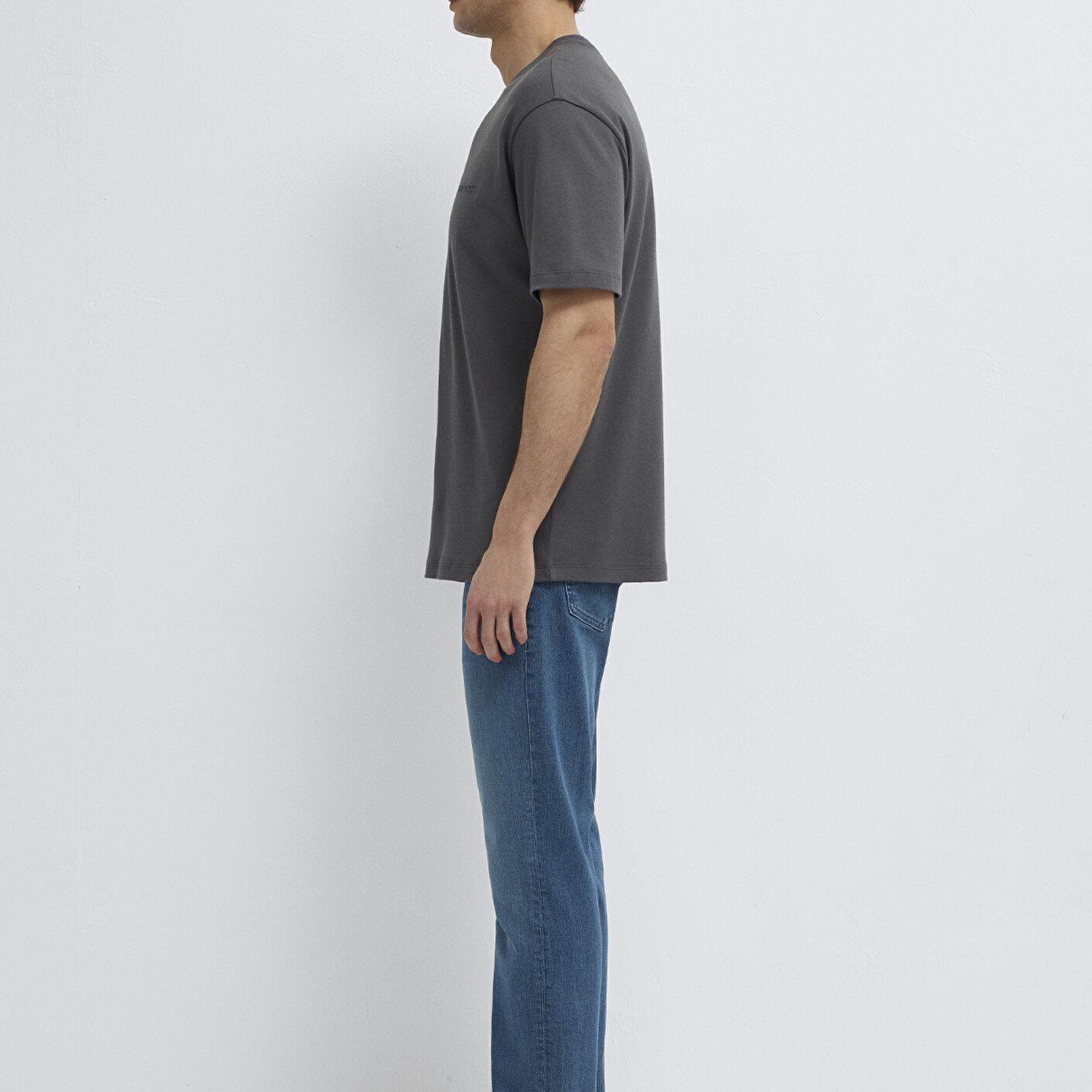 Mavi Mavi Black Antrasit Basic Tişört Loose Fit / Bol Rahat Kesim 0612645-80106