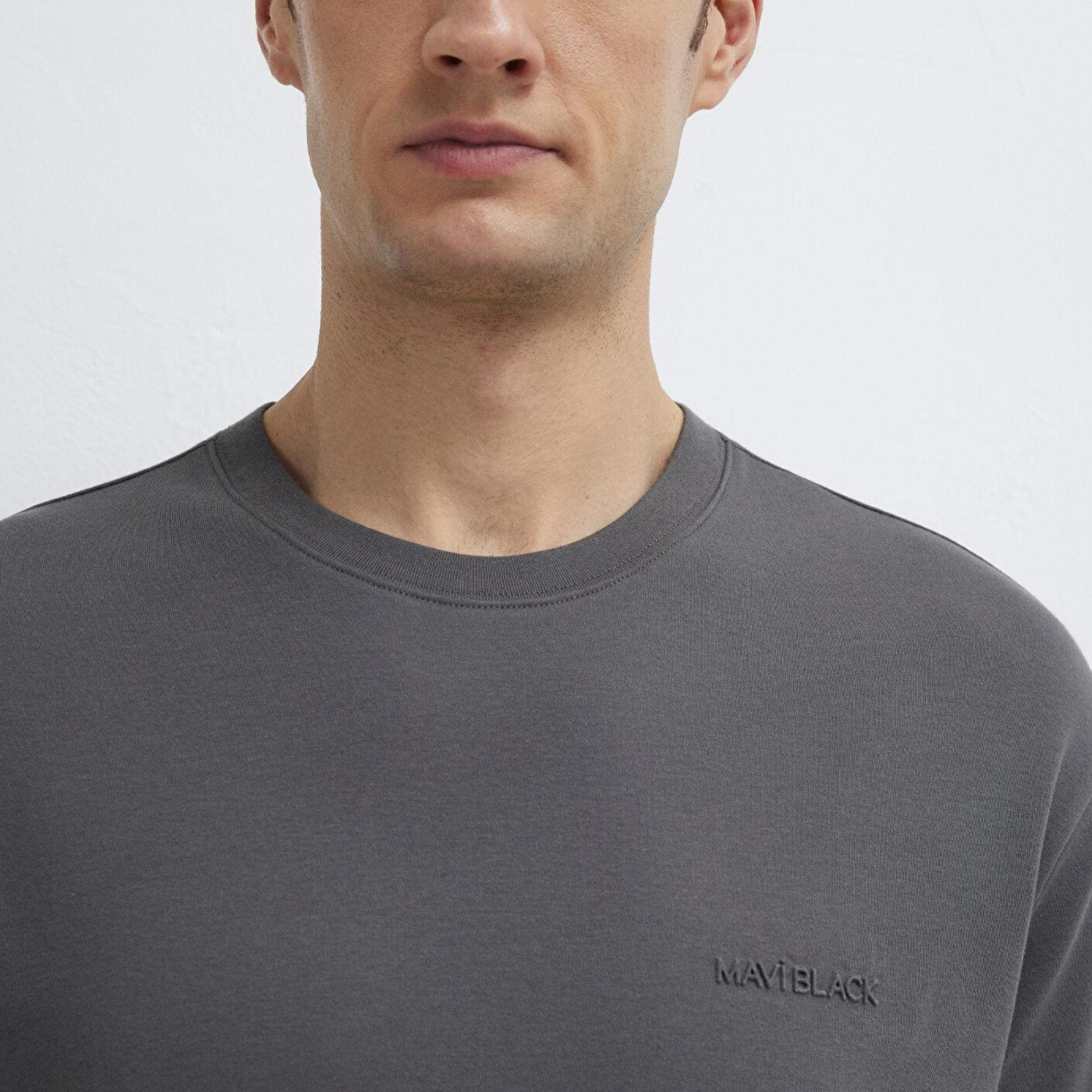 Mavi Mavi Black Antrasit Basic Tişört Loose Fit / Bol Rahat Kesim 0612645-80106