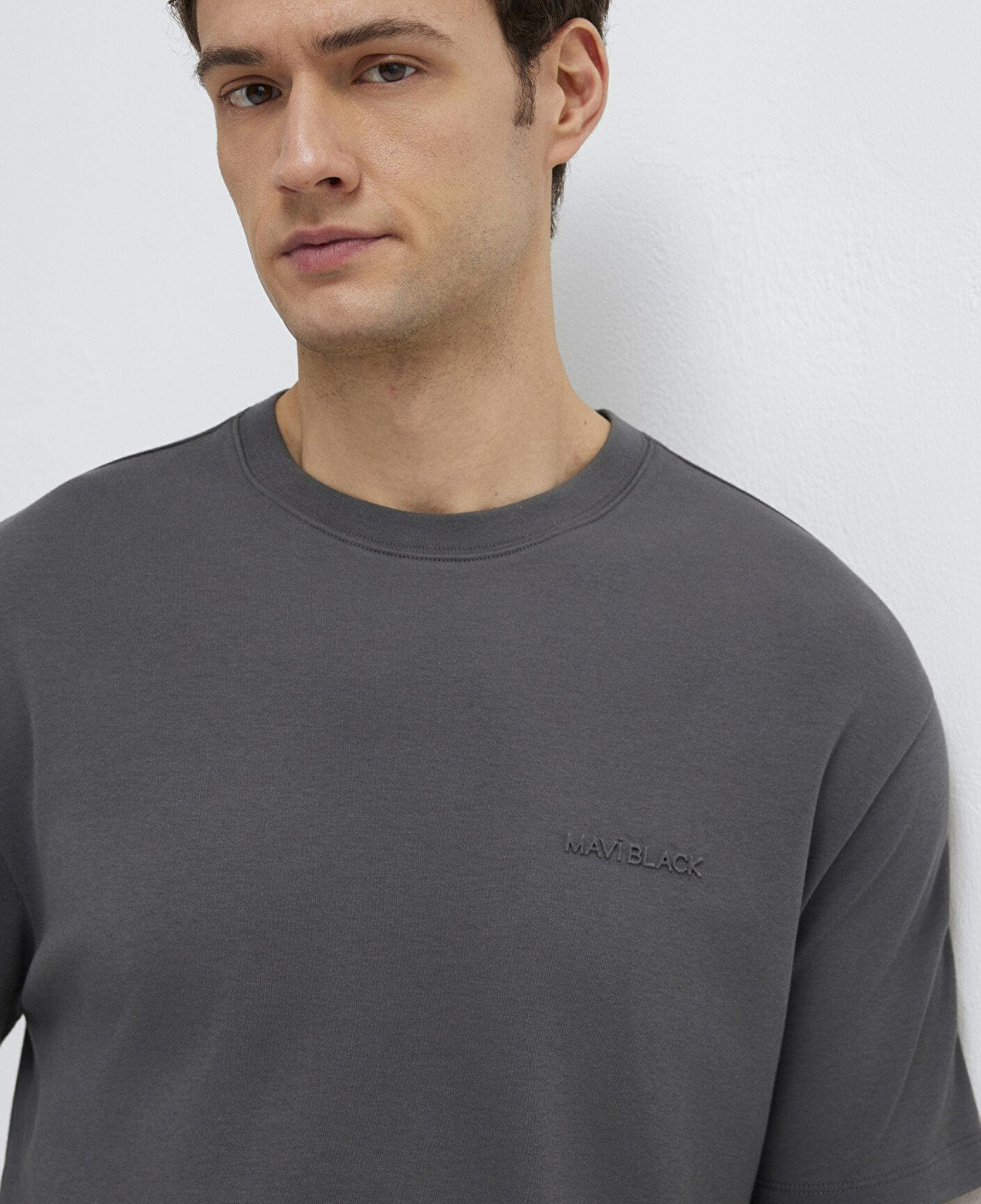 Mavi Mavi Black Antrasit Basic Tişört Loose Fit / Bol Rahat Kesim 0612645-80106