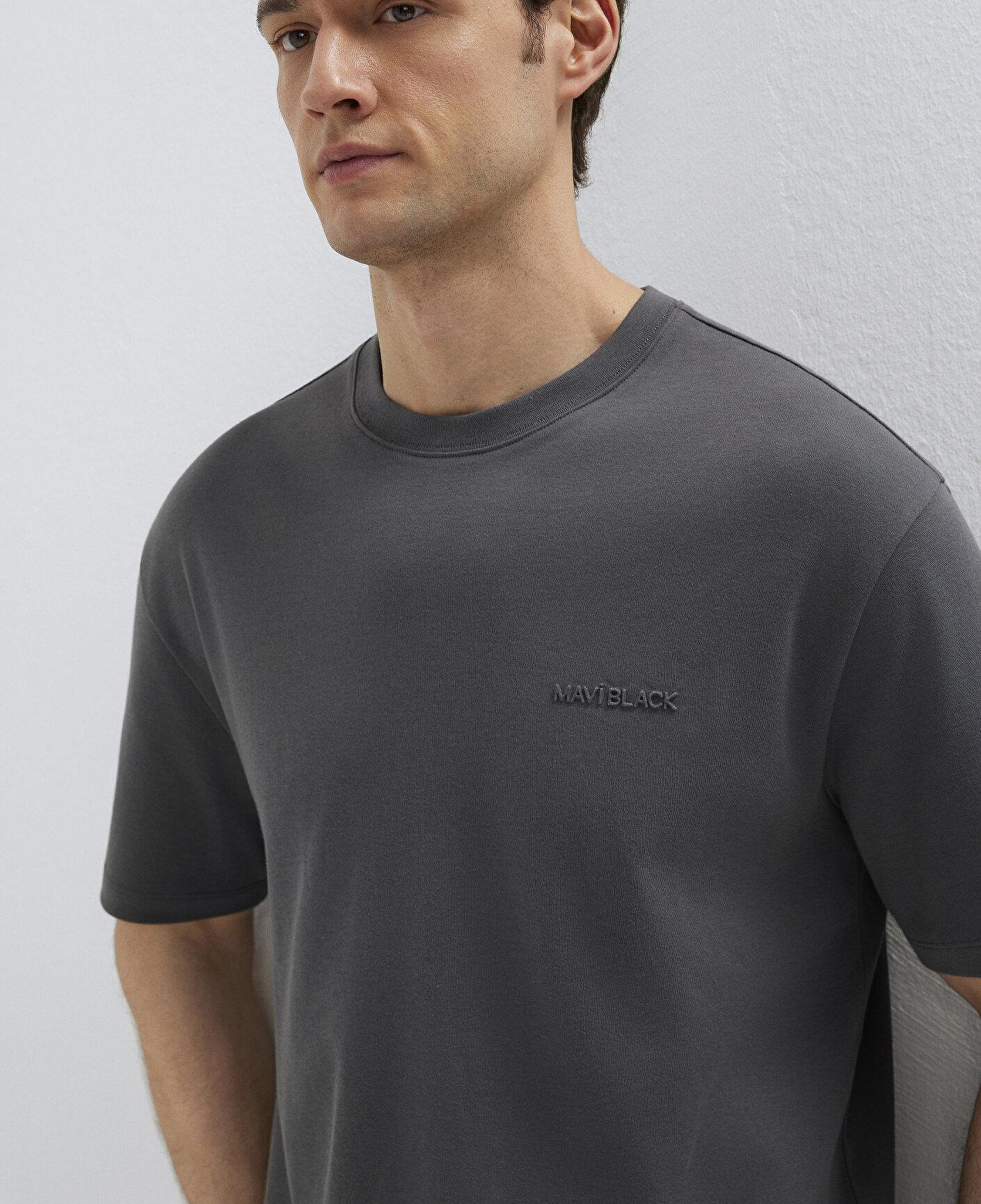 Mavi Mavi Black Antrasit Basic Tişört Loose Fit / Bol Rahat Kesim 0612645-80106