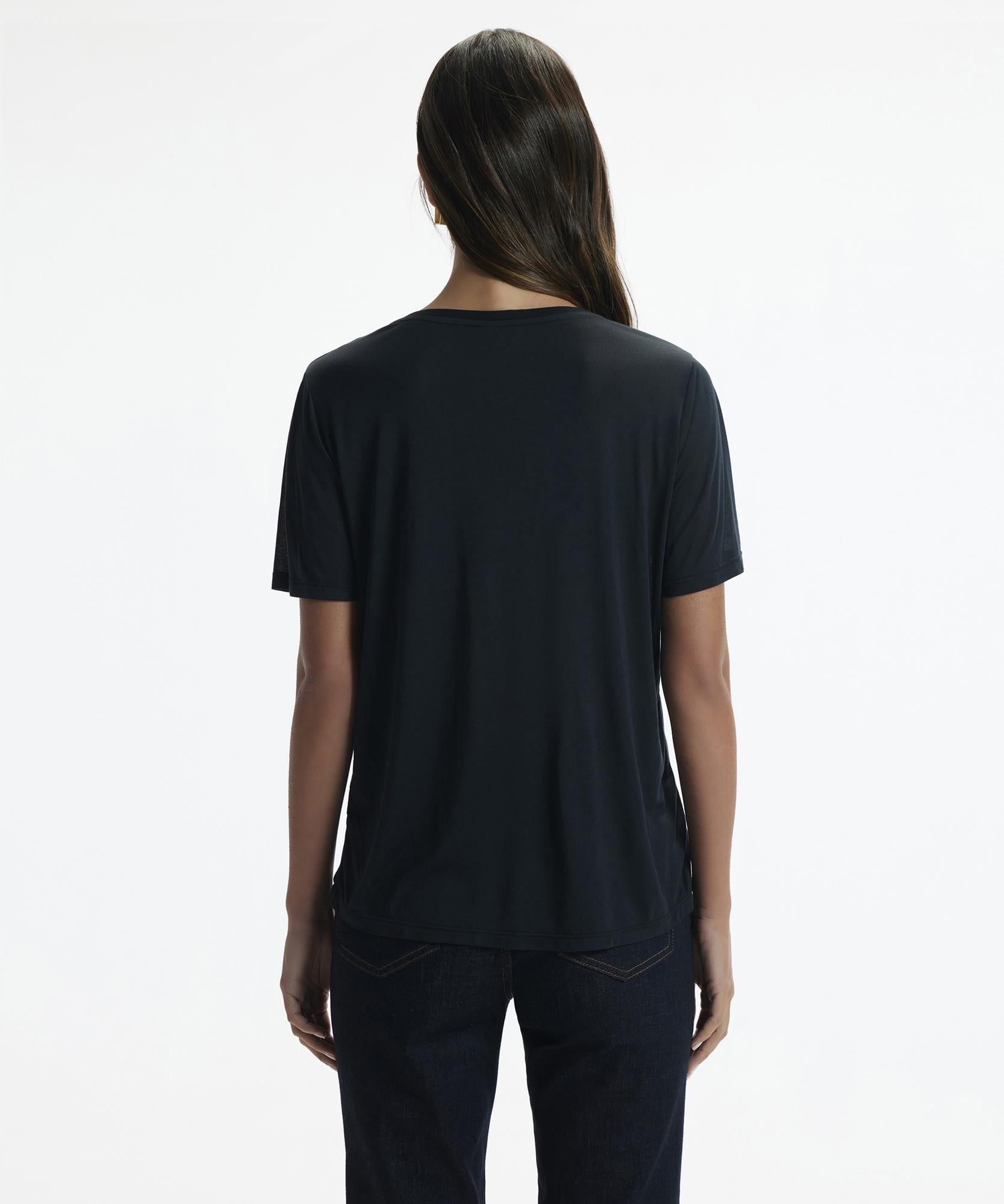 YARGICI V Yaka T-Shırt