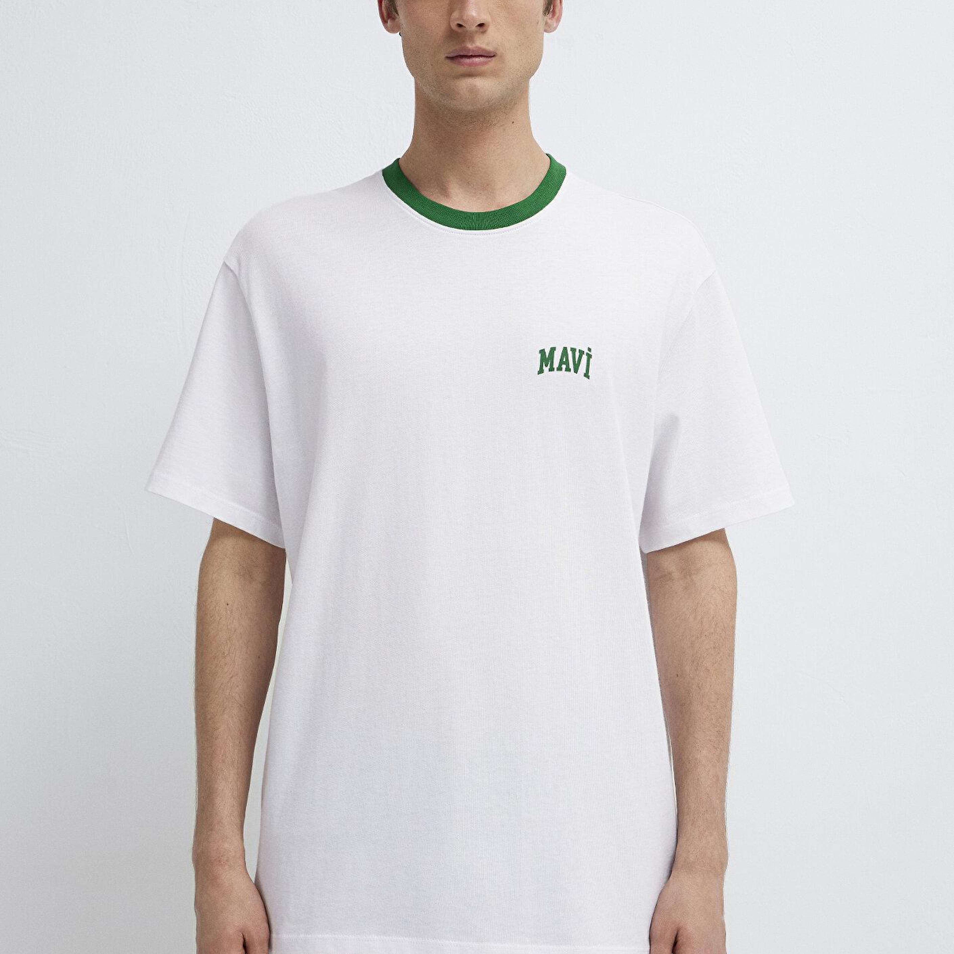 Mavi Mavi Logo Baskılı Biye Detaylı Beyaz Tişört Loose Fit / Bol Rahat Kesim 0613557-620
