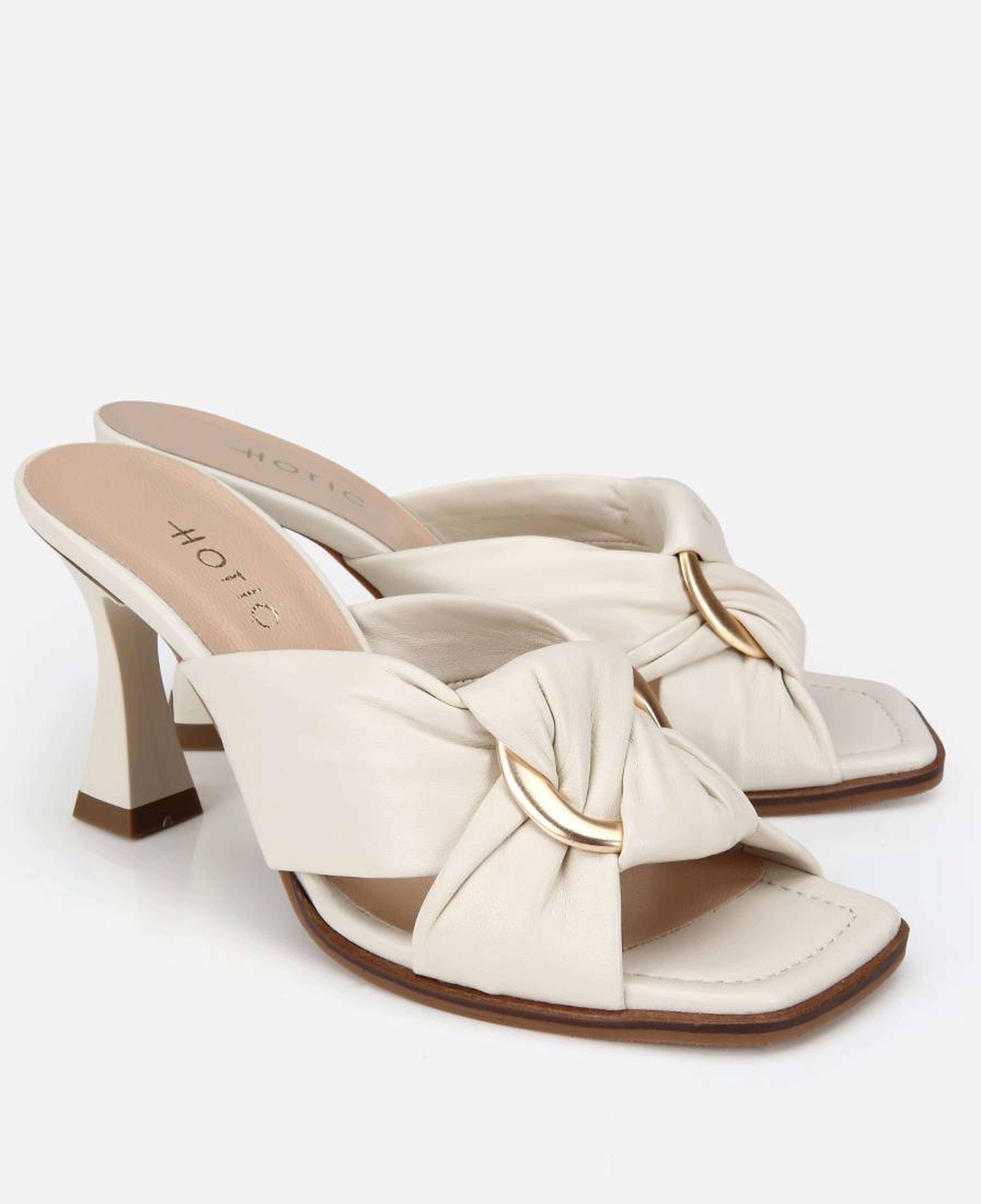 Kadın Deri Kemik Gold Toka Detaylı Topuklu Terlik