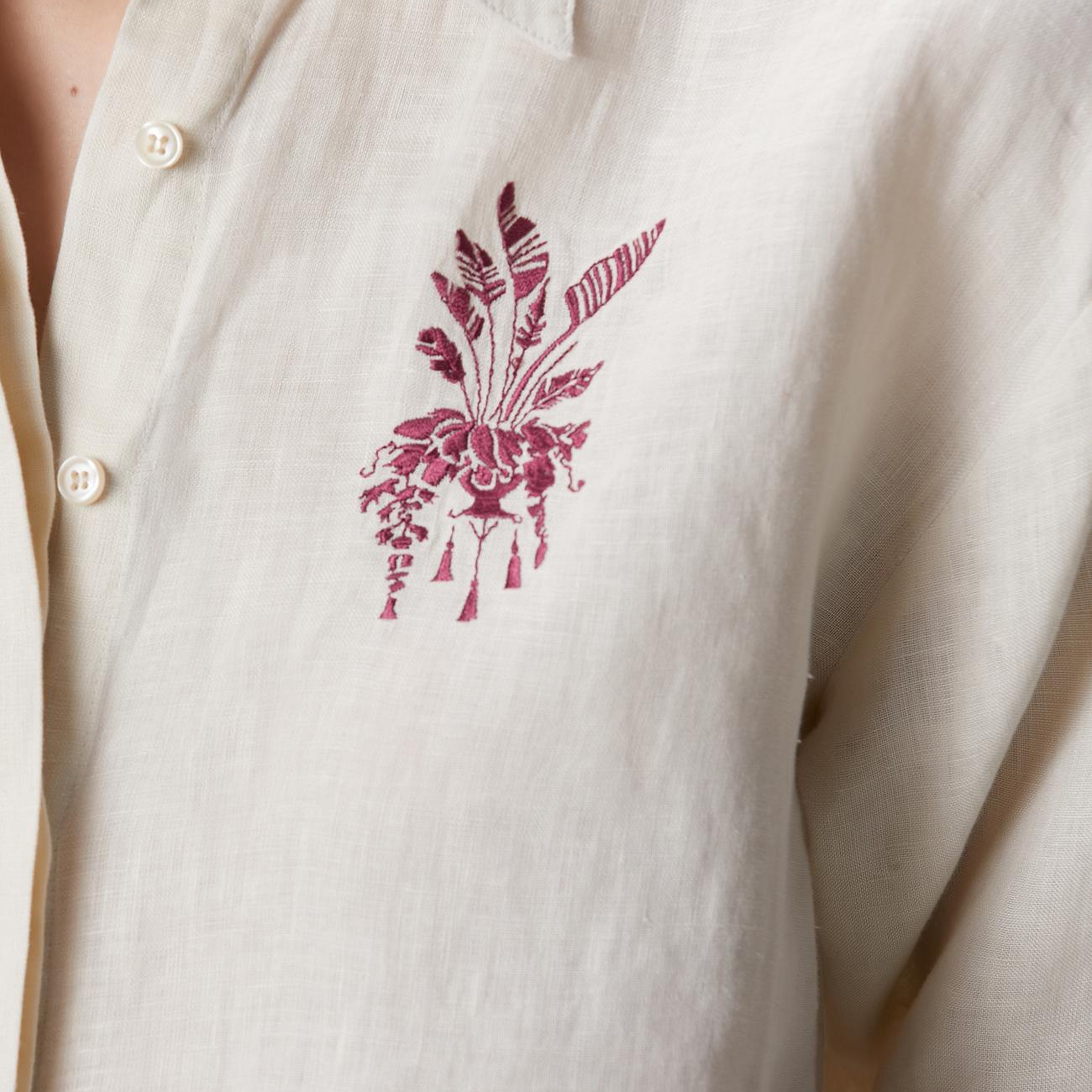 Network Kadın Bej Göğüs Nakış Detaylı Keten Gömlek