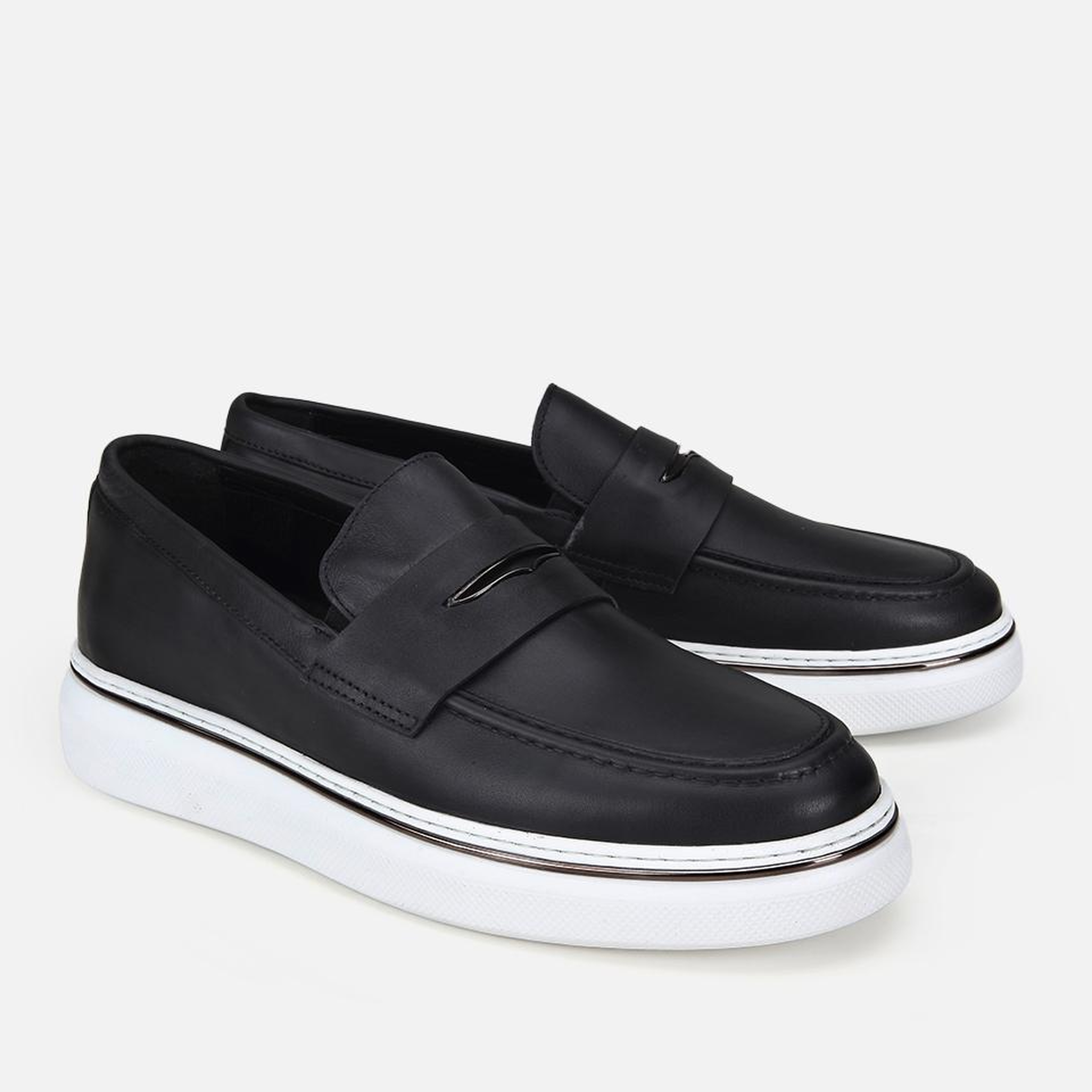 Erkek Deri Siyah Metal Toka Detaylı Günlük Loafer