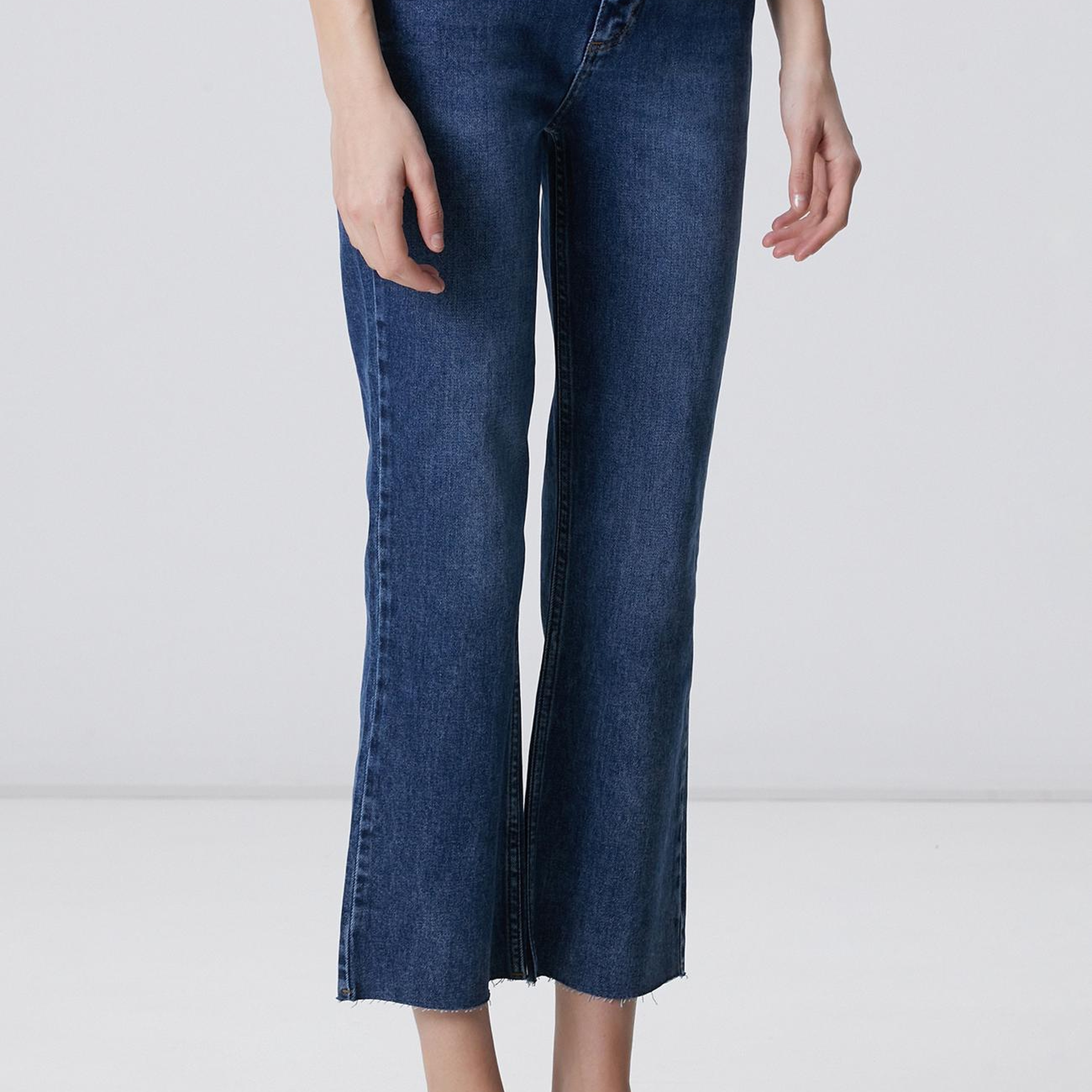 Network Kadın Indigo Kesik Paça Denim Pantolon