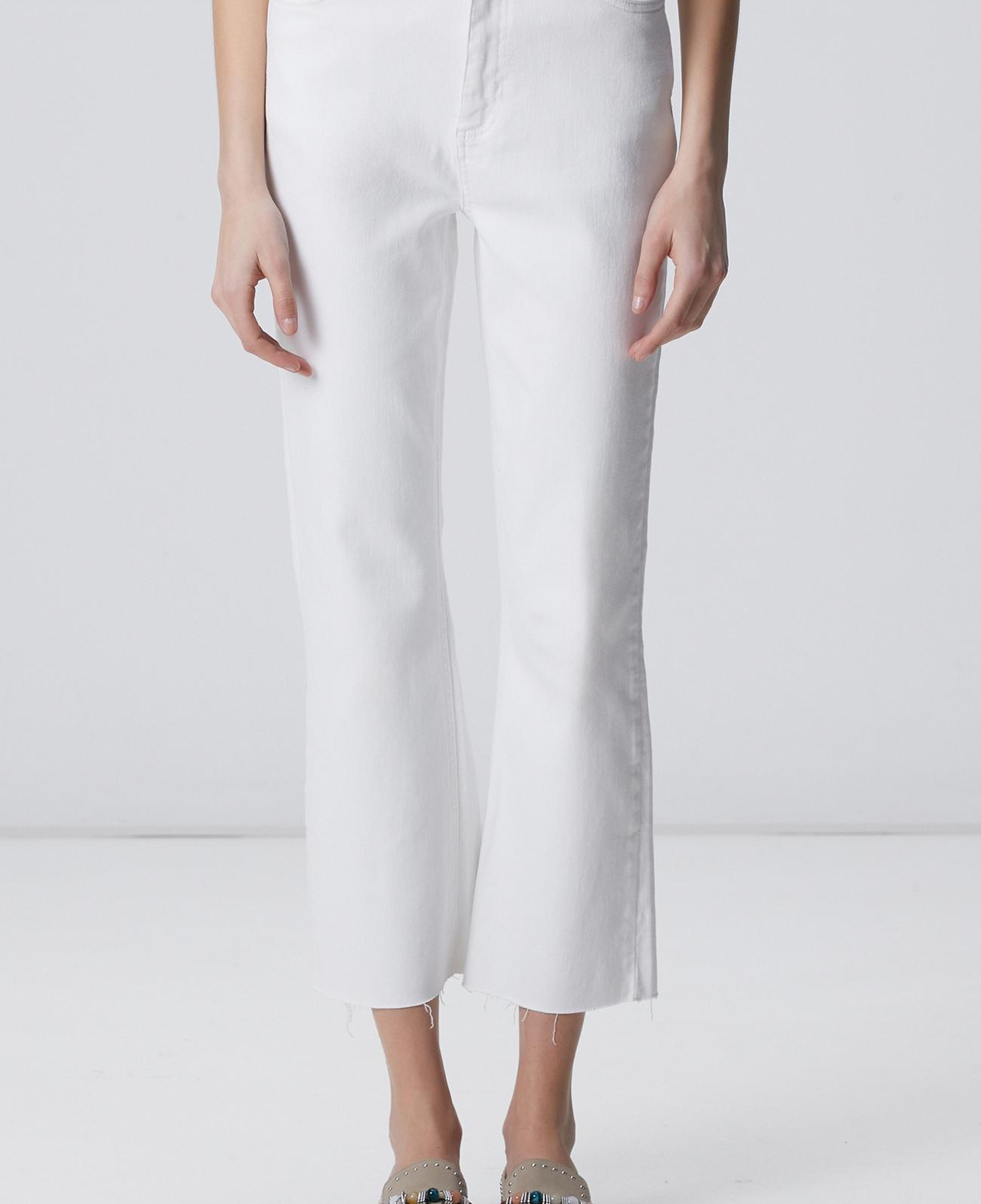 Network Kadın Kırık Beyaz Kesik Paça Denim Pantolon