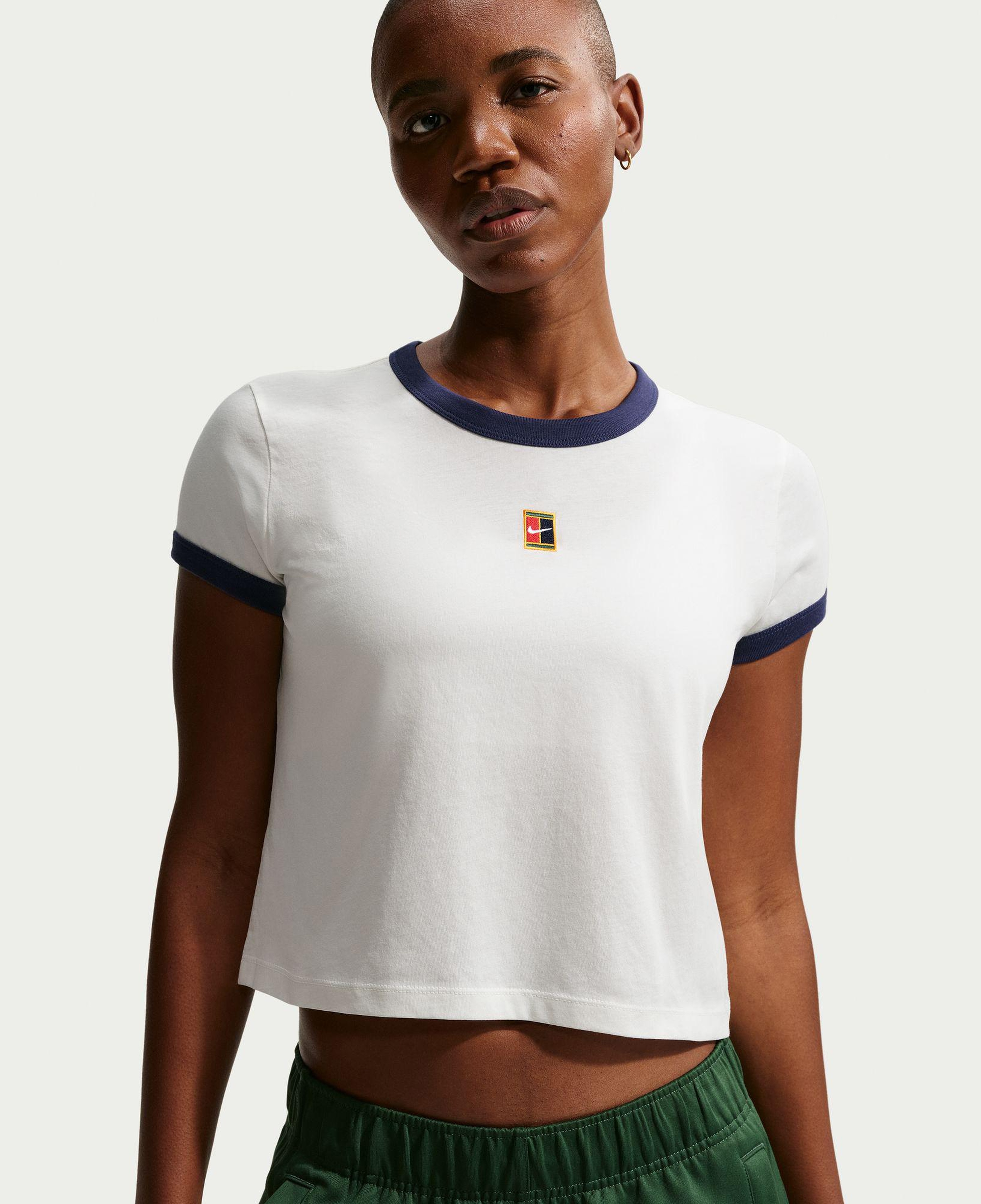 Nike Heritage Racquet Club Mod Kadın Beyaz T-Shirt