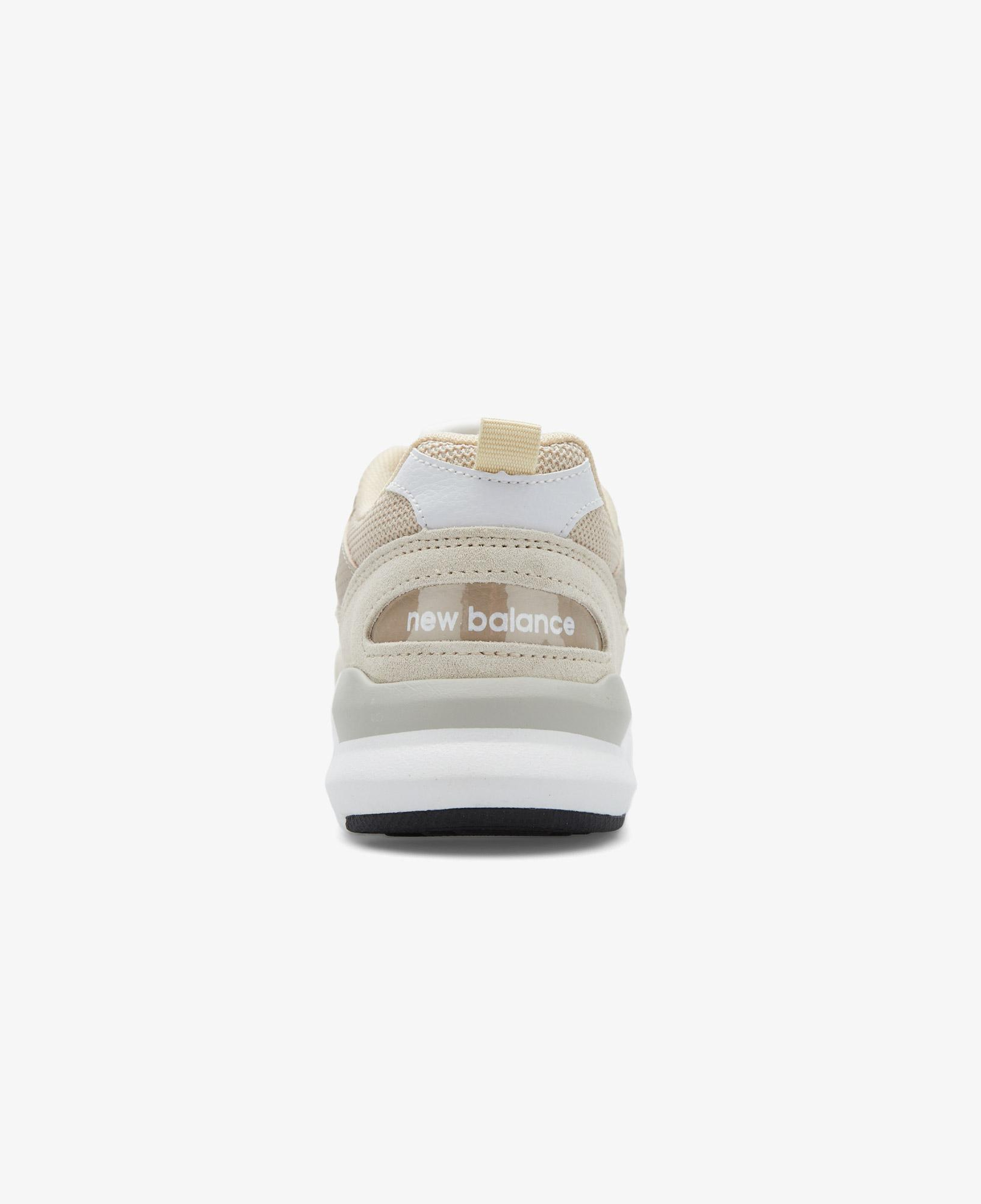New Balance 109 Kadın Bej Spor Ayakkabı