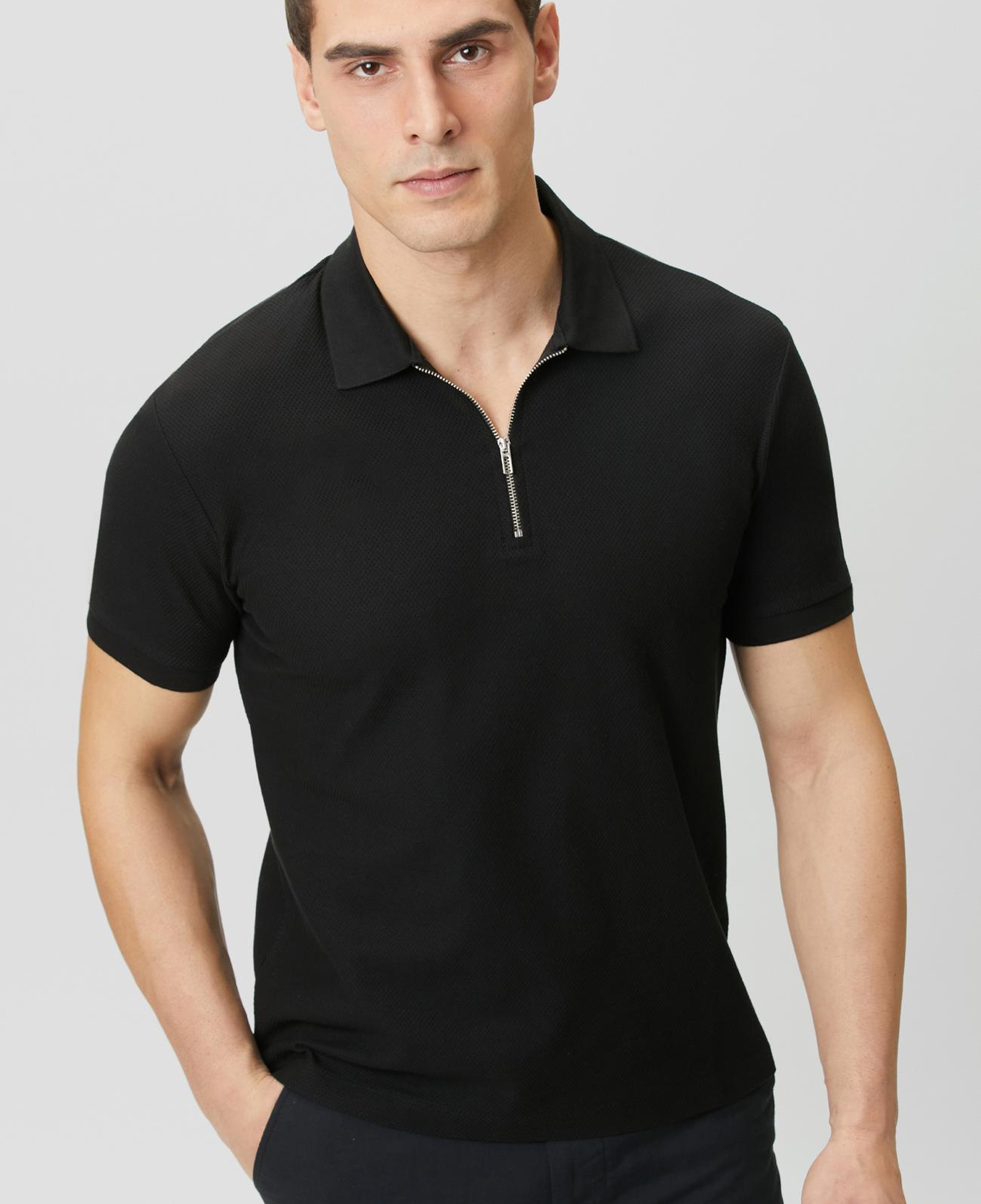 Network Erkek Slim Fit Siyah Polo Yaka Jakarlı Pike T-shirt