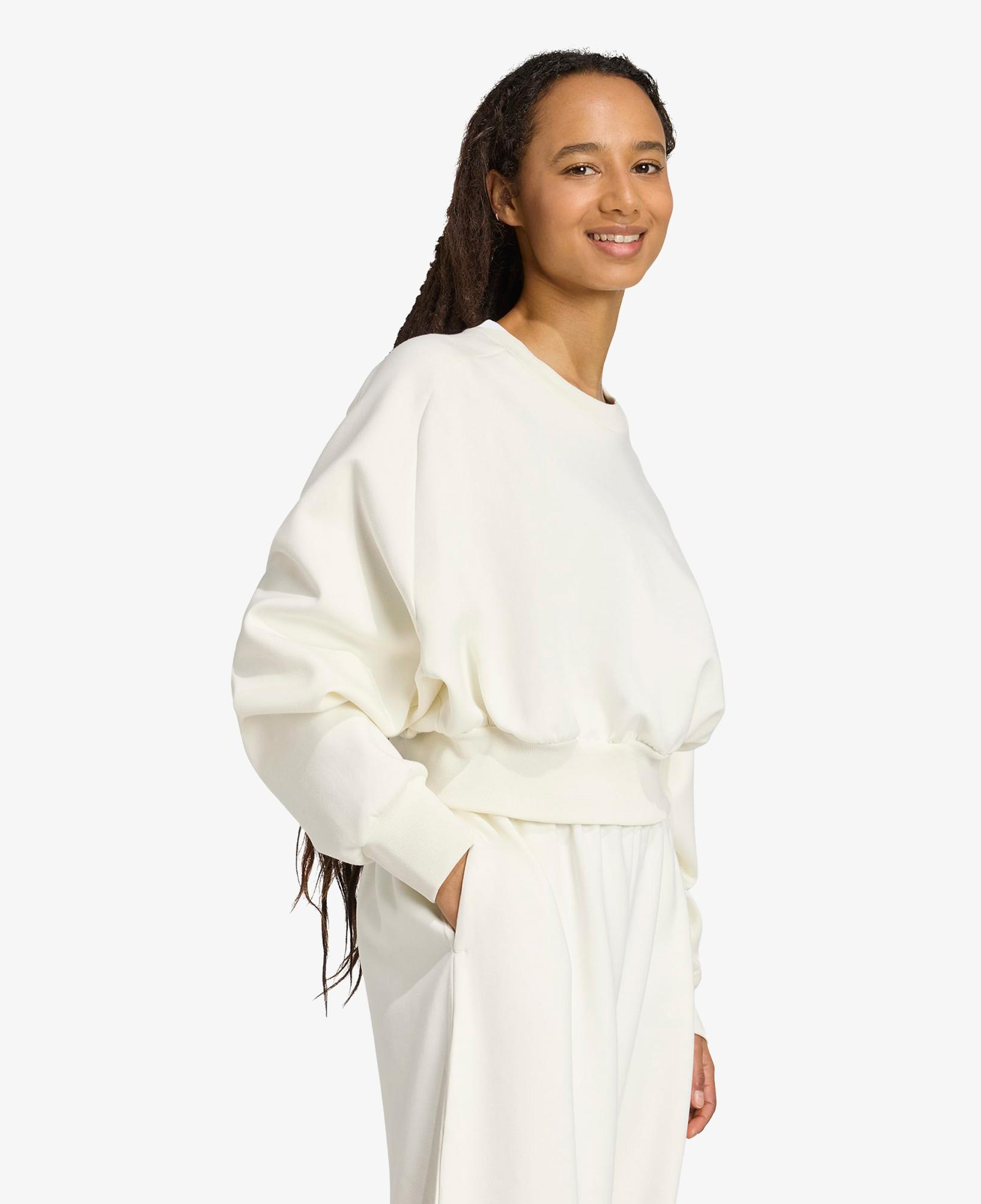 adidas All Szn Soft Lux Kadın Beyaz Sweatshirt