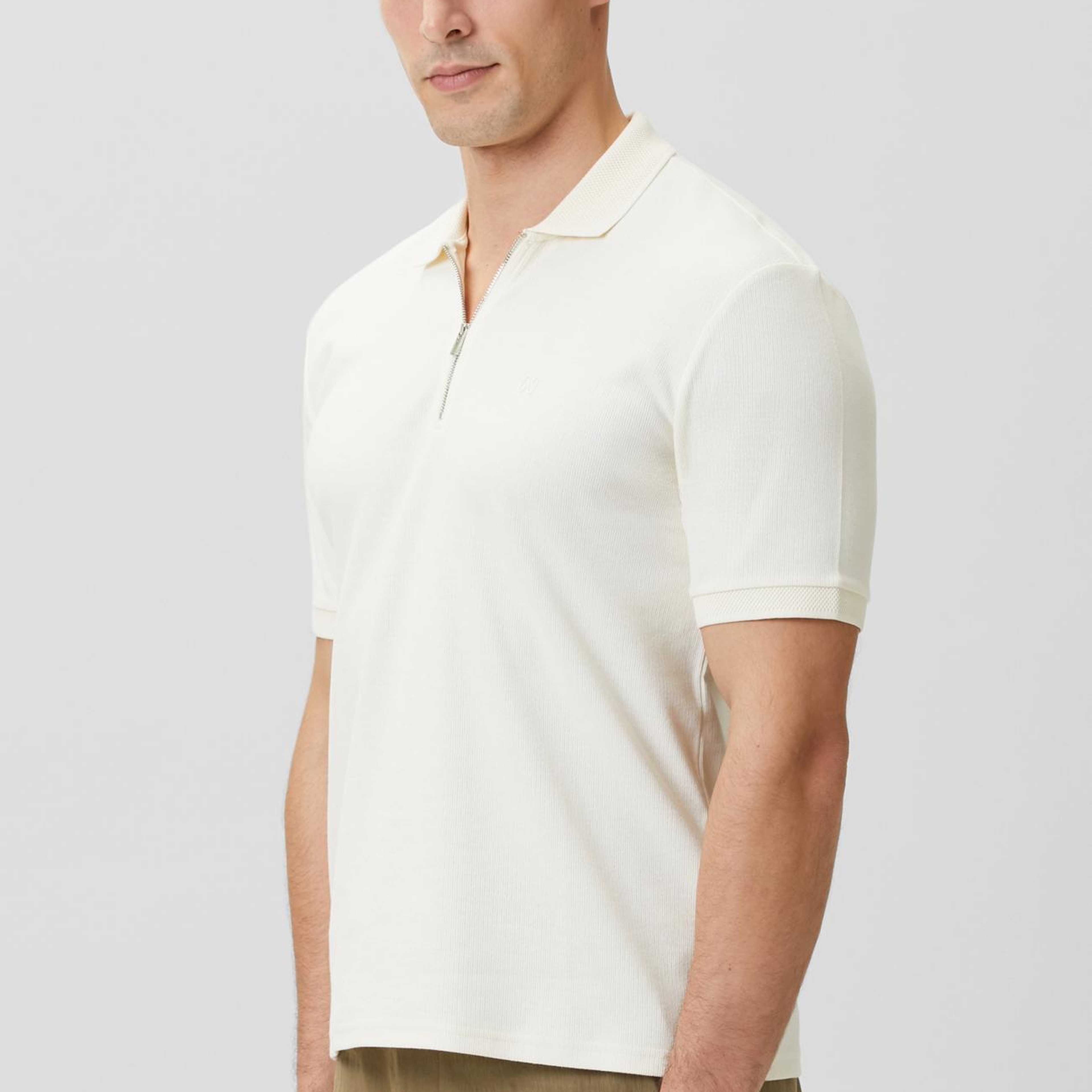 Network Erkek Kırık Beyaz Fermuarlı Polo Yaka Jakarlı T-shirt