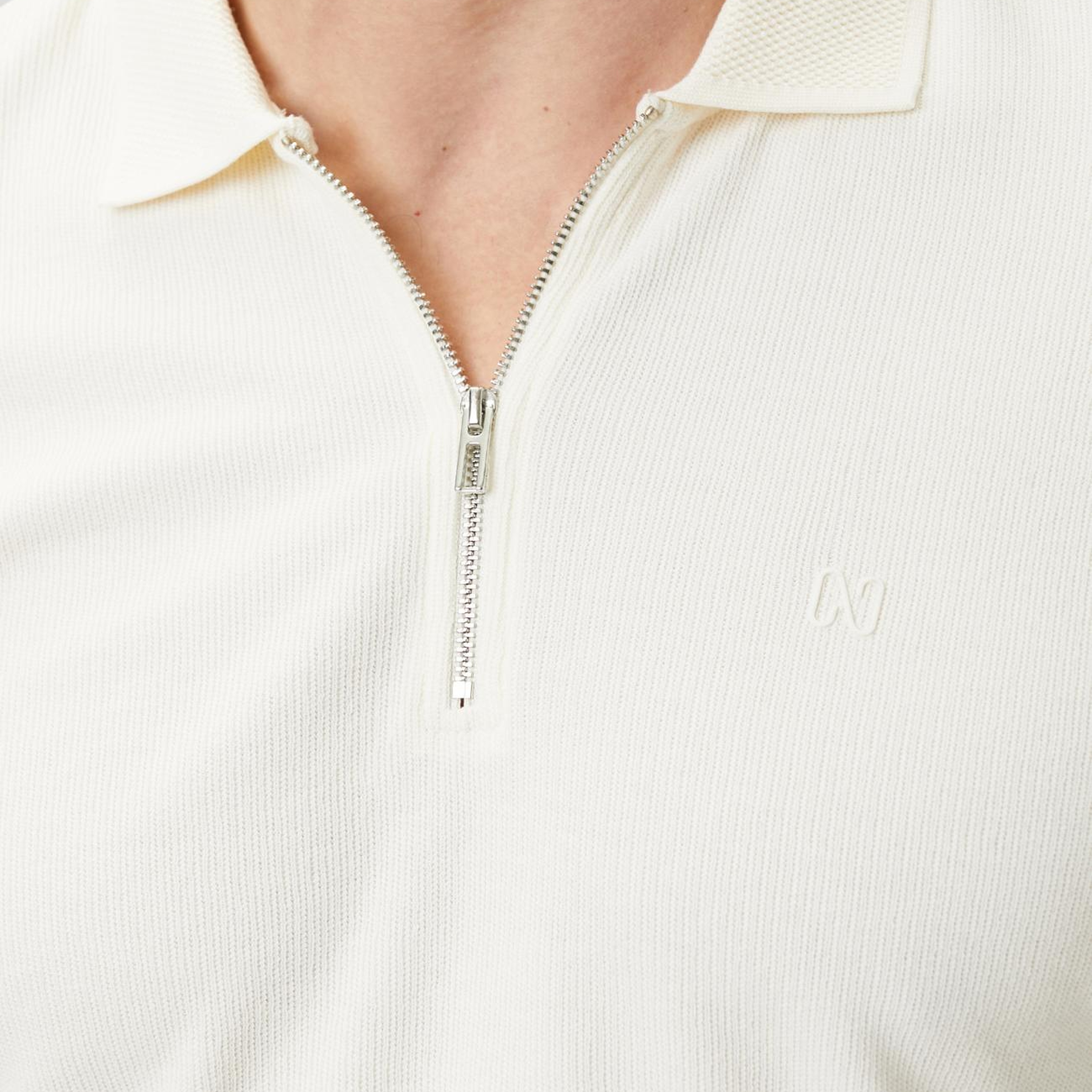Network Erkek Kırık Beyaz Fermuarlı Polo Yaka Jakarlı T-shirt