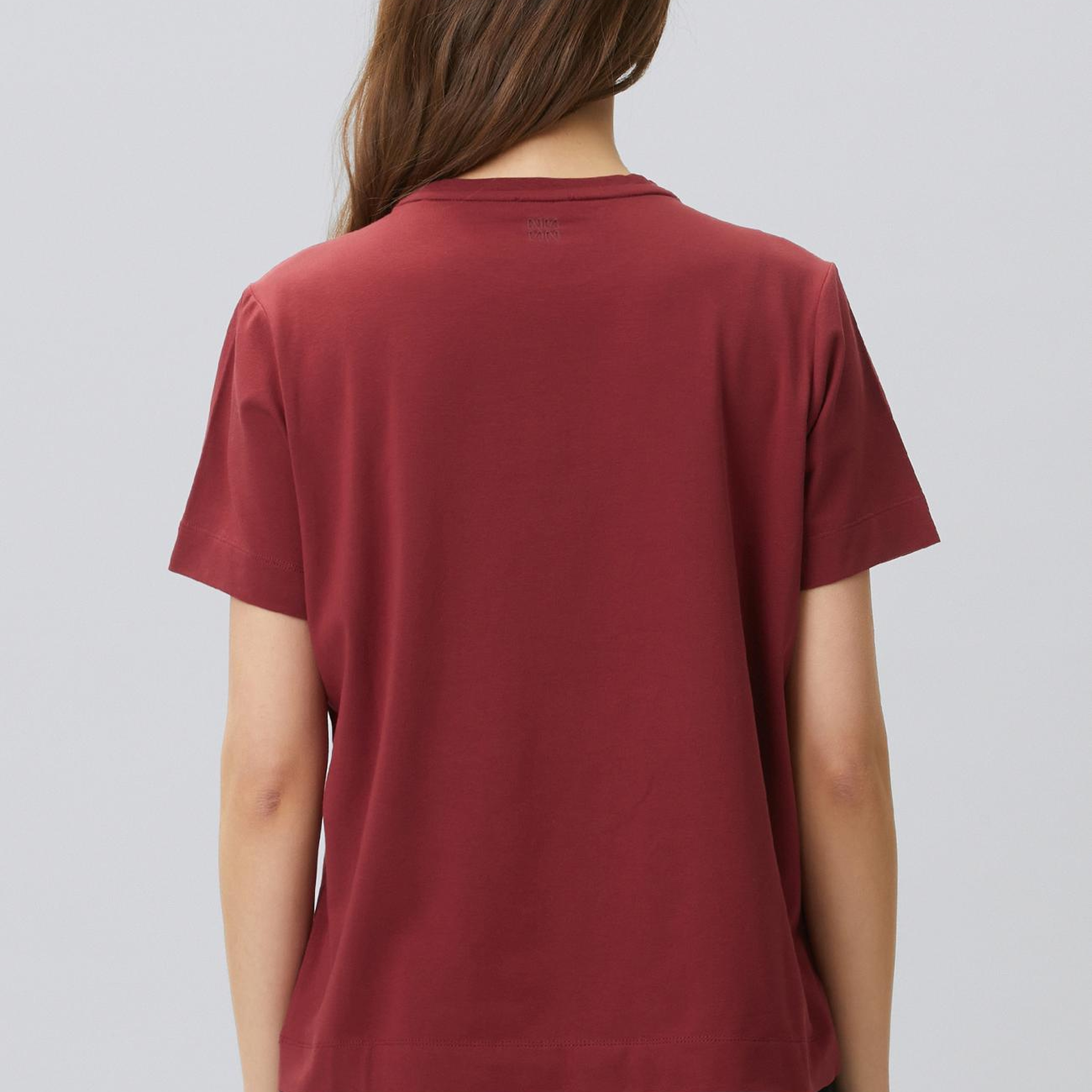 Network Kadın Vişne Nakış Detaylı T-shirt