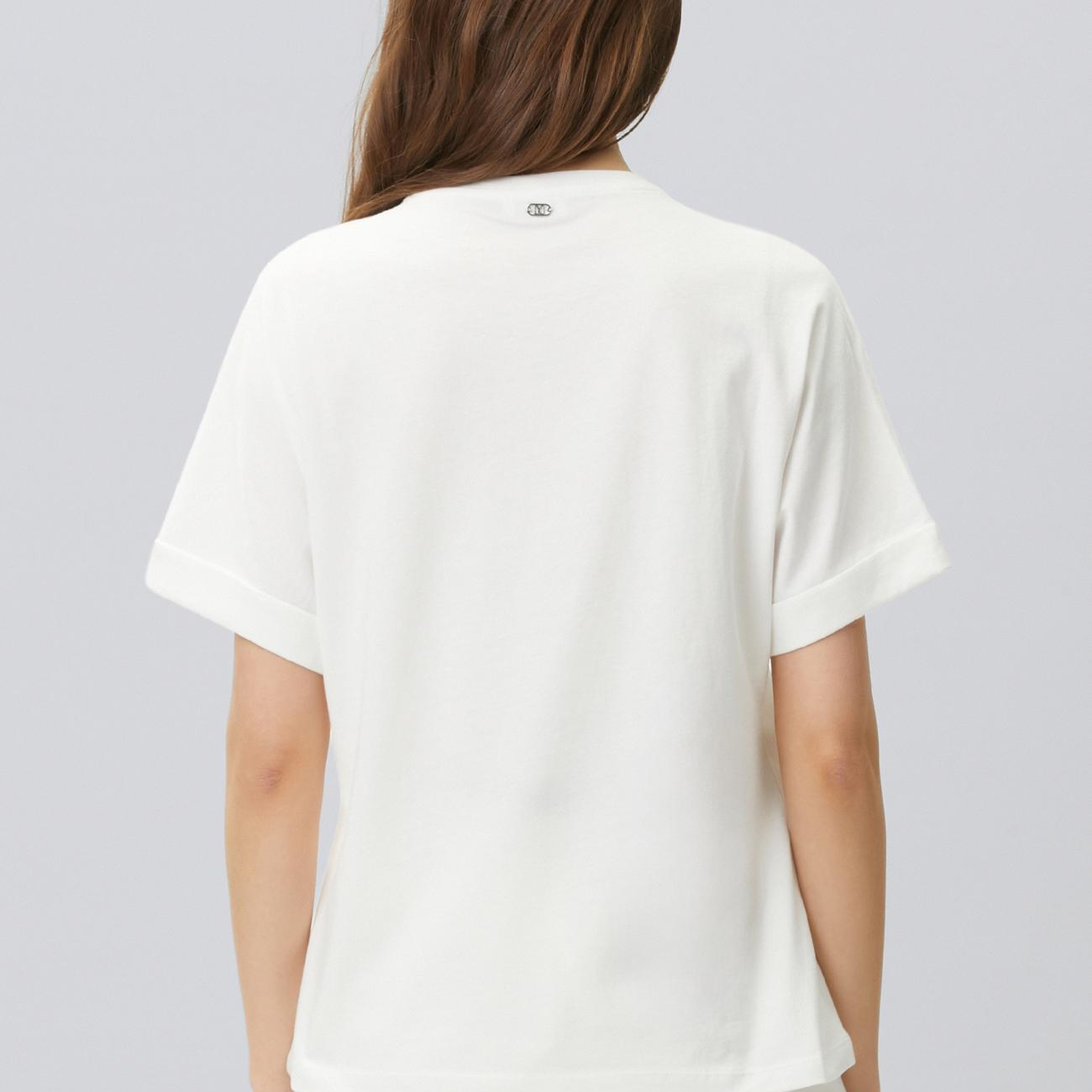 Network Kadın Kırık Beyaz Düşük Omuz Omzu Brode Detaylı T-shirt